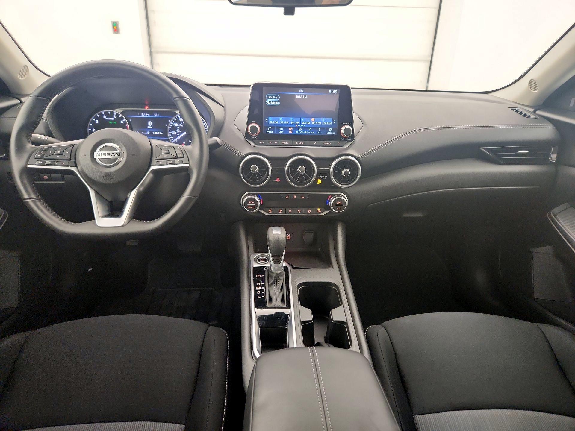 Thumbnail: 2023 Nissan Sentra - 9