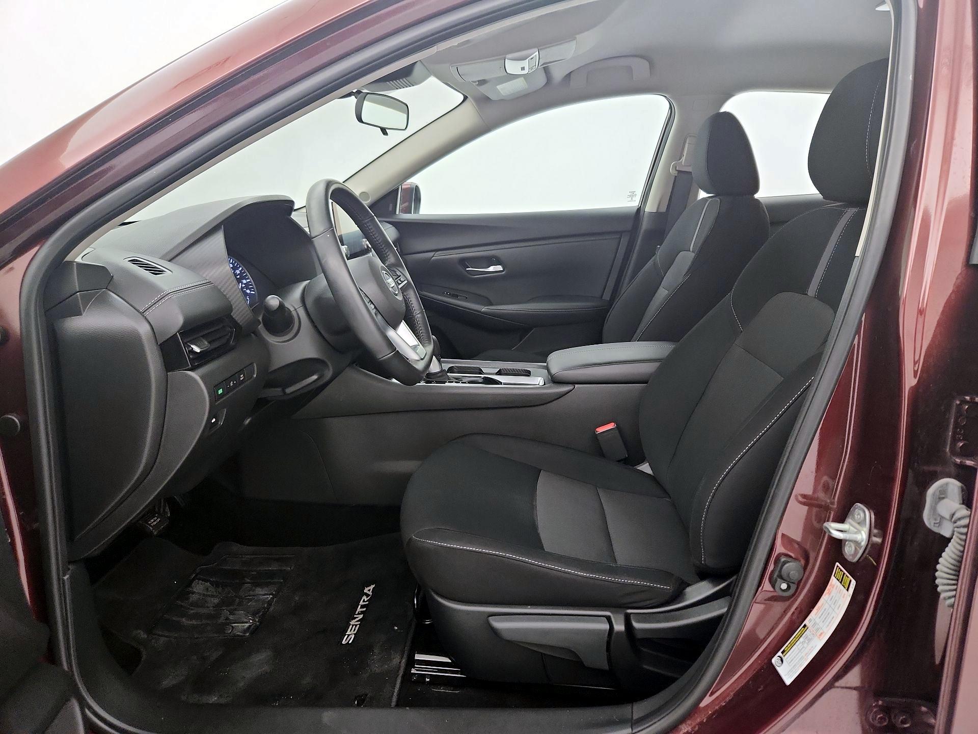 Thumbnail: 2023 Nissan Sentra - 11