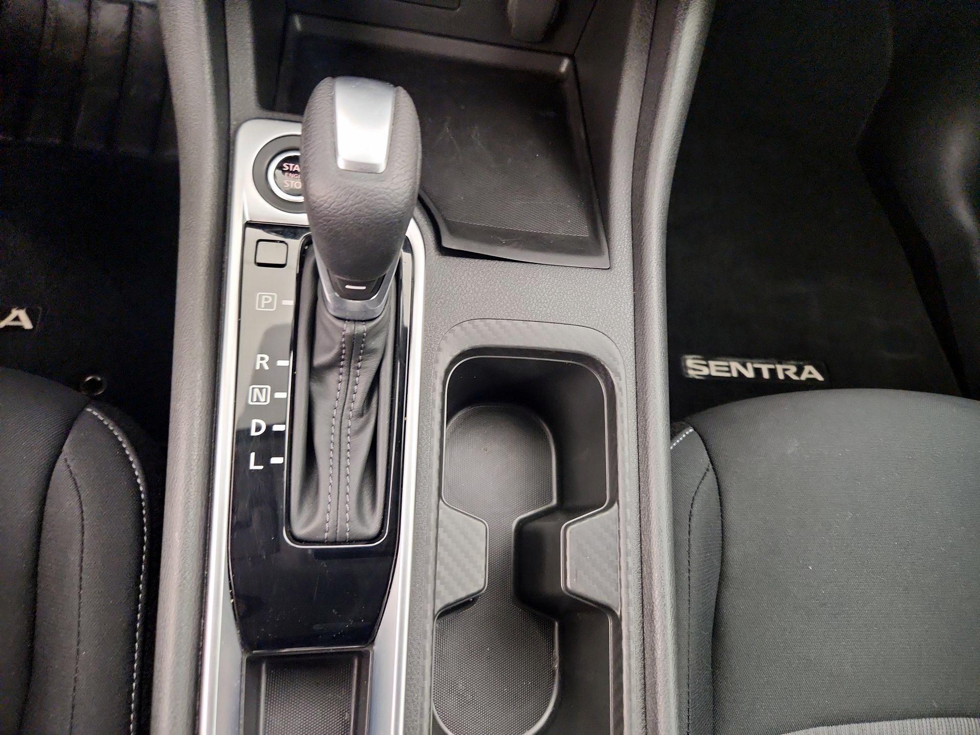 Thumbnail: 2023 Nissan Sentra - 17