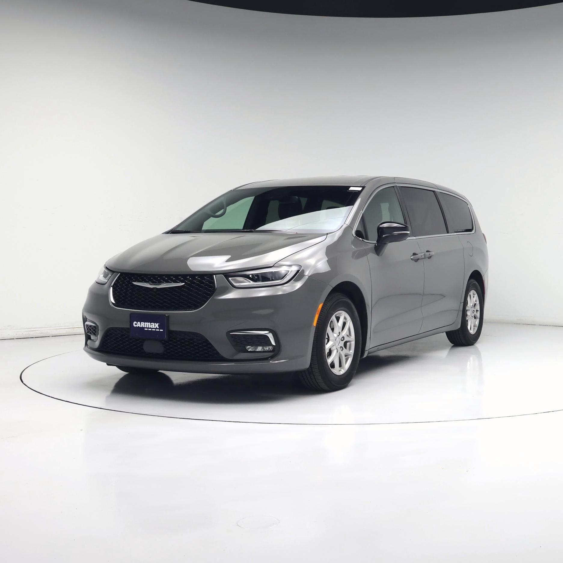 Thumbnail: 2025 Chrysler Pacifica - 4