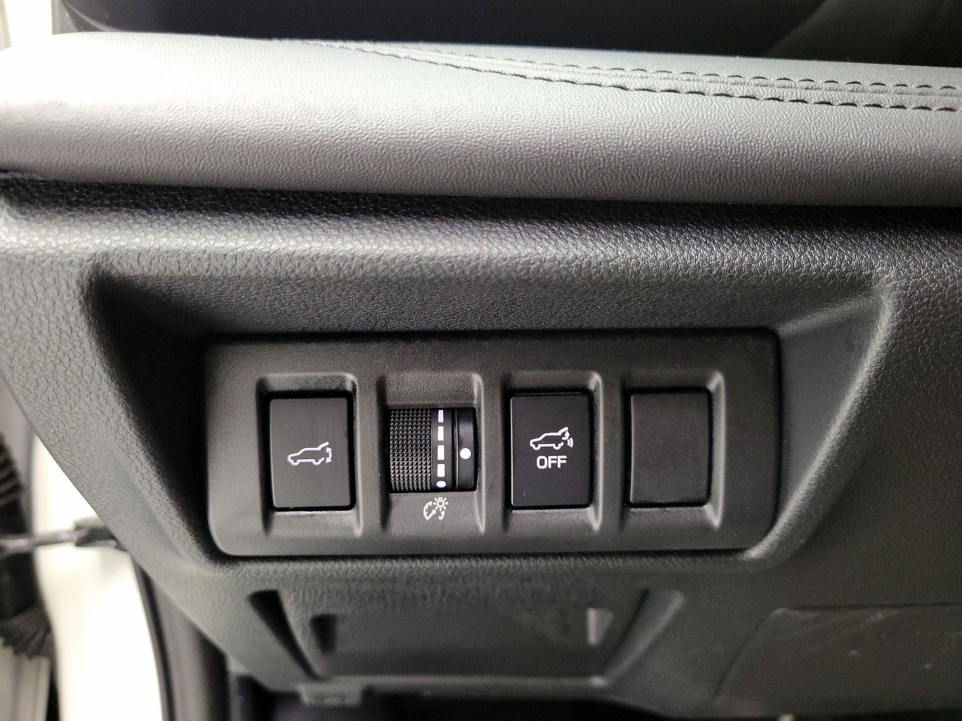 Thumbnail: 2025 Subaru Outback - 13