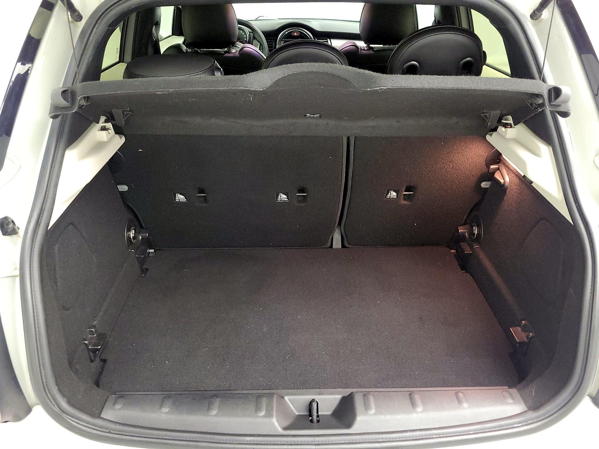 Thumbnail: 2017 MINI Cooper Hardtop - 20