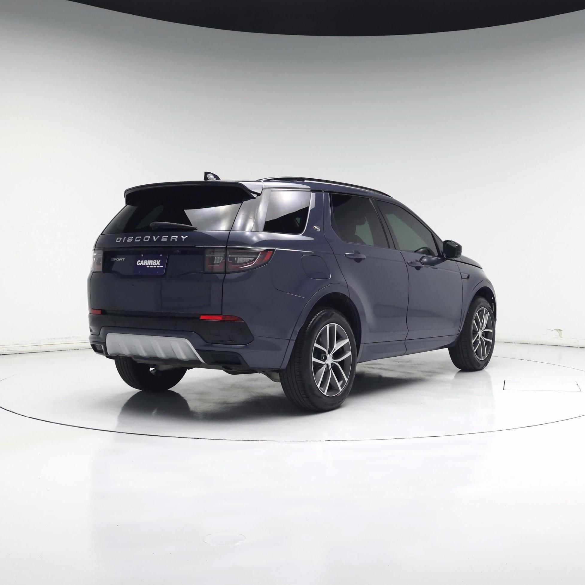 Thumbnail: 2024 Land Rover Discovery Sport - 8