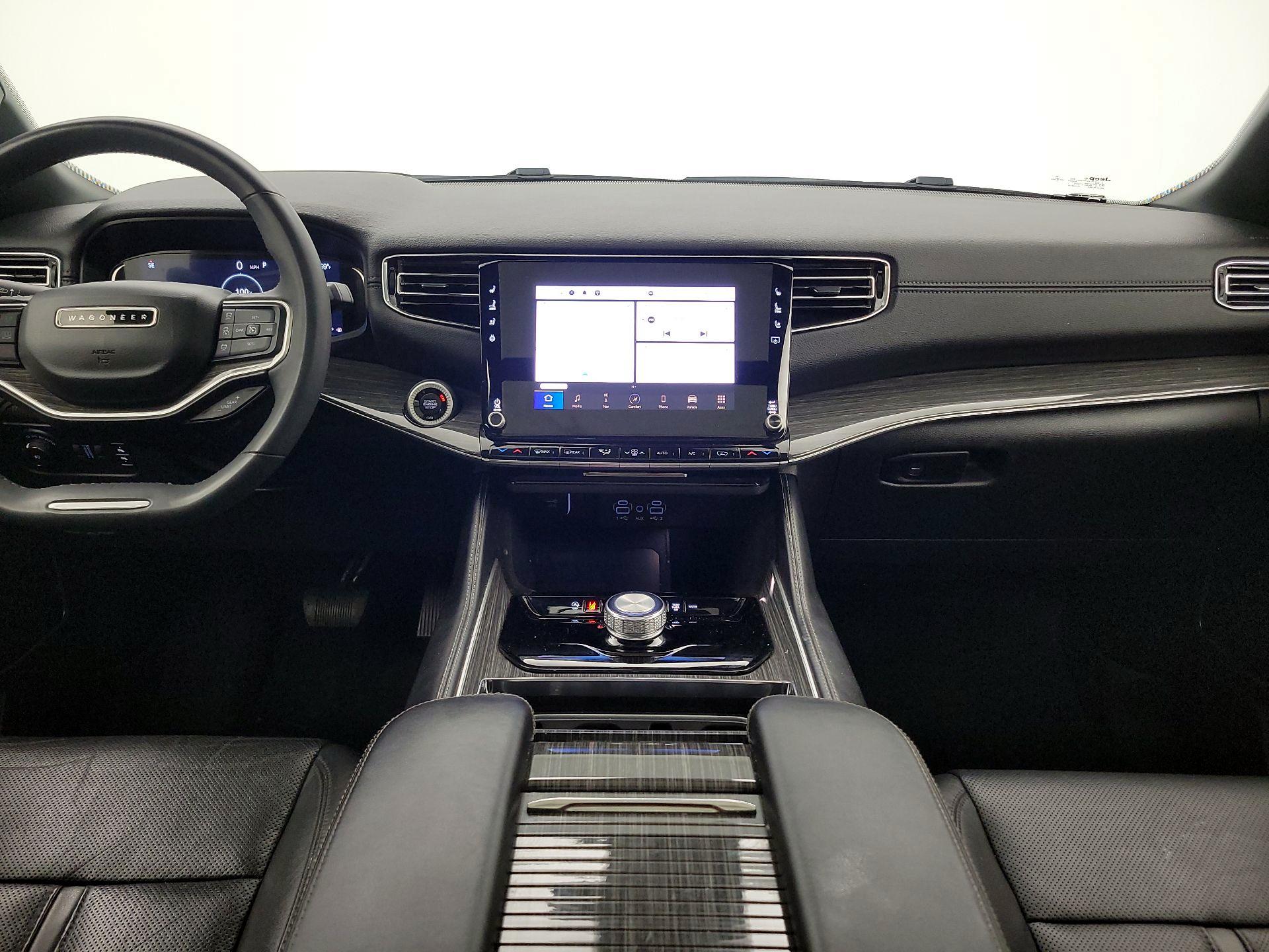 Thumbnail: 2022 Jeep Wagoneer - 9