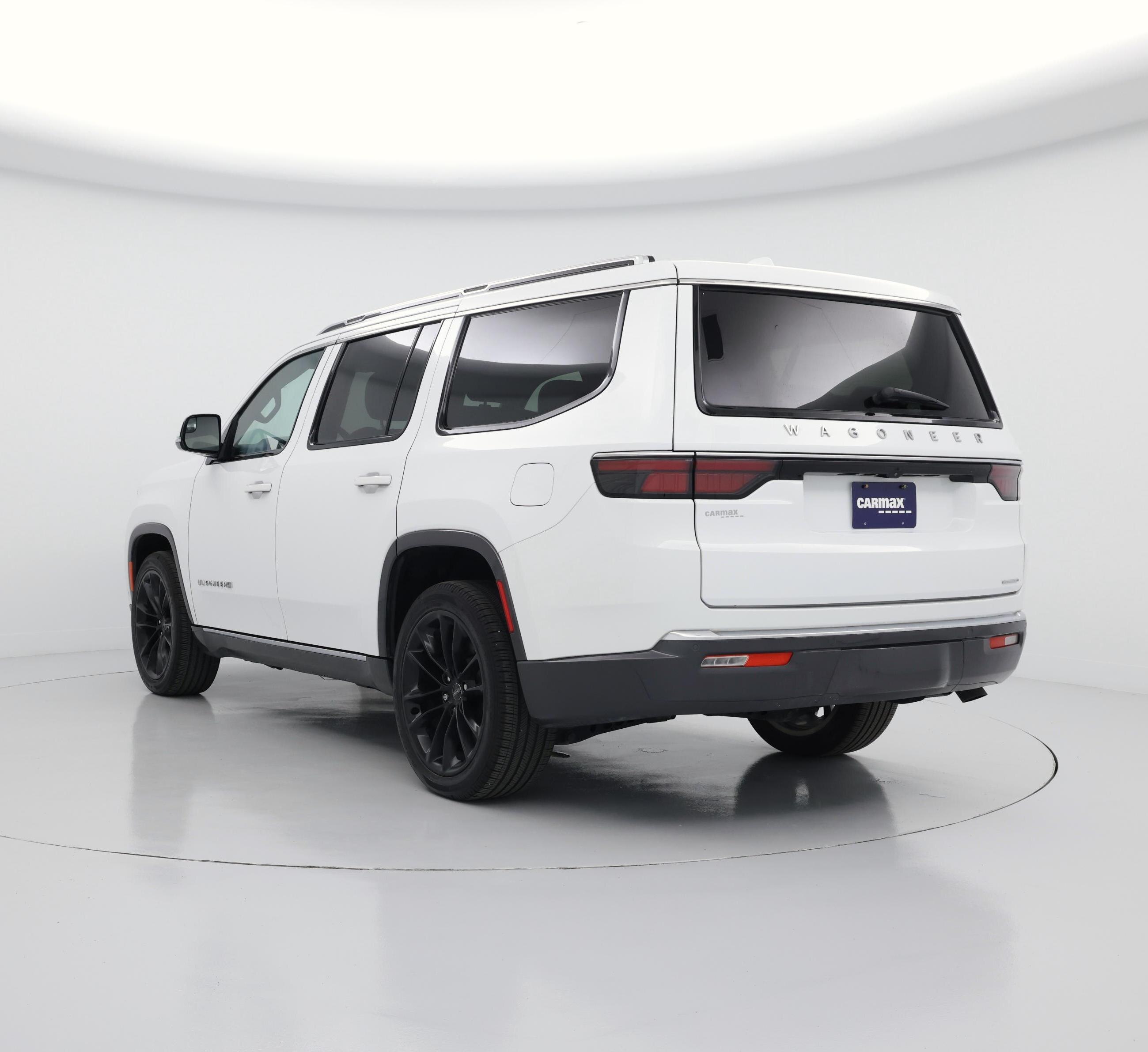 Thumbnail: 2022 Jeep Wagoneer - 2