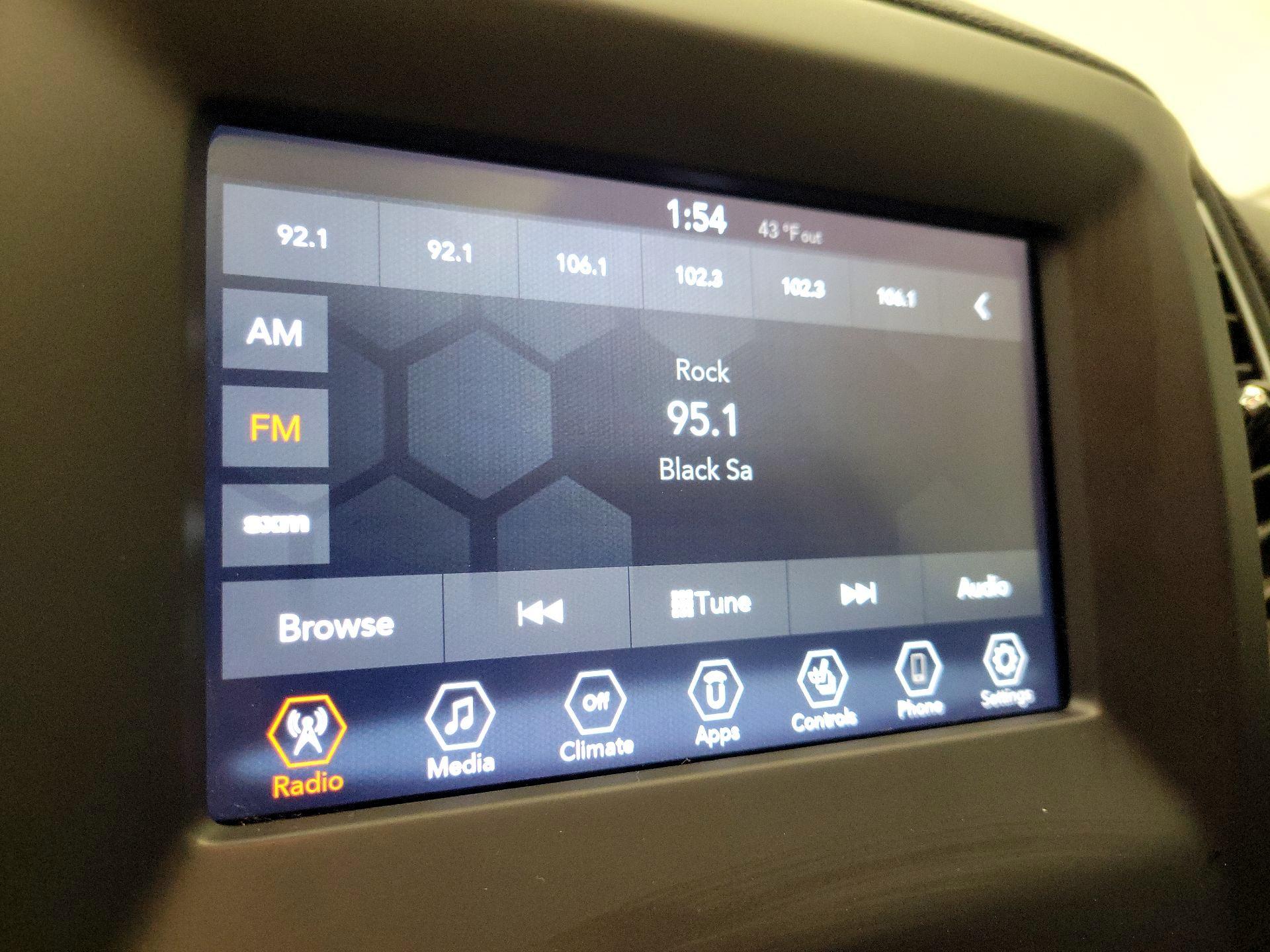 Thumbnail: 2021 Jeep Compass - 14