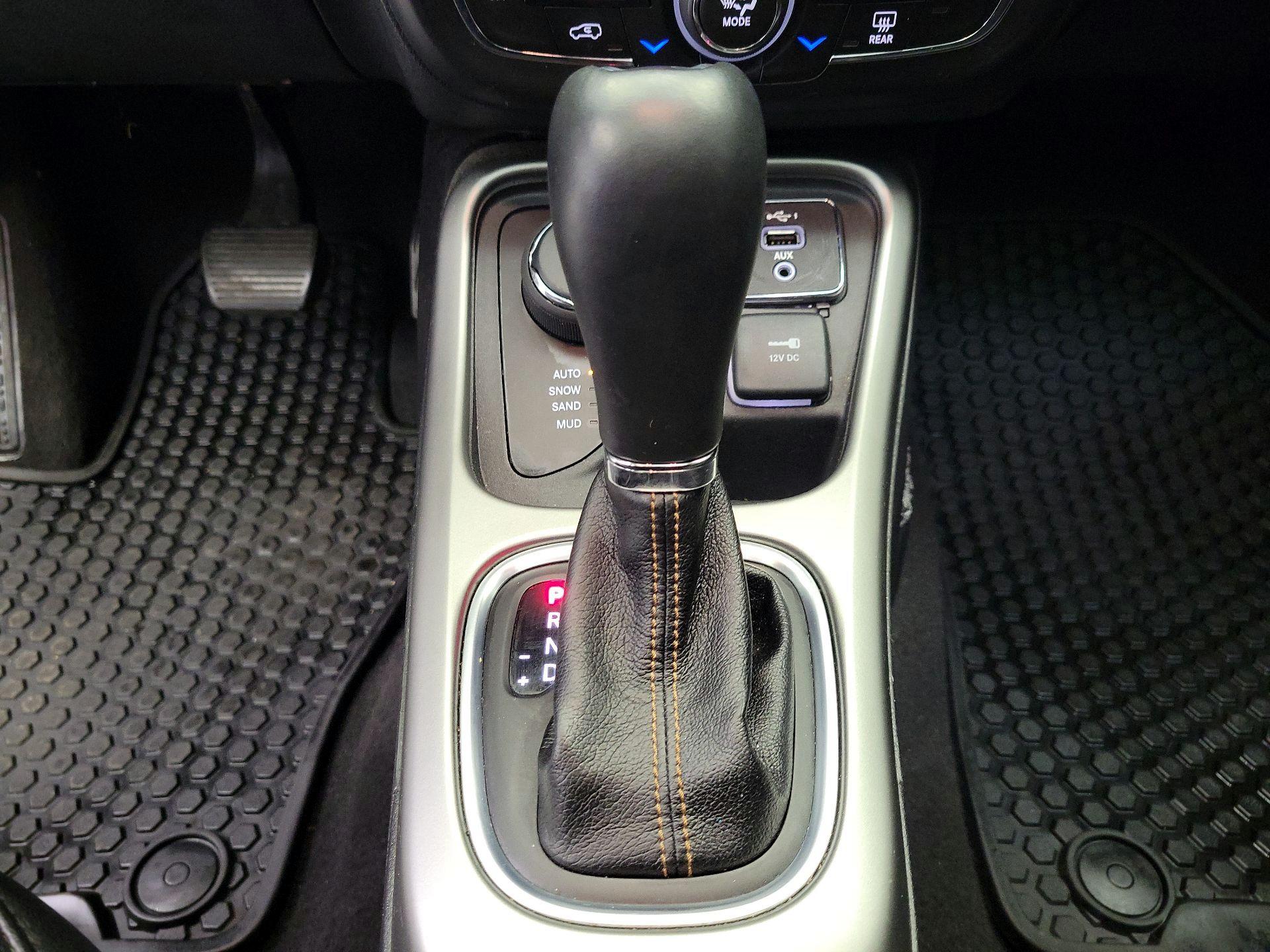 Thumbnail: 2021 Jeep Compass - 16