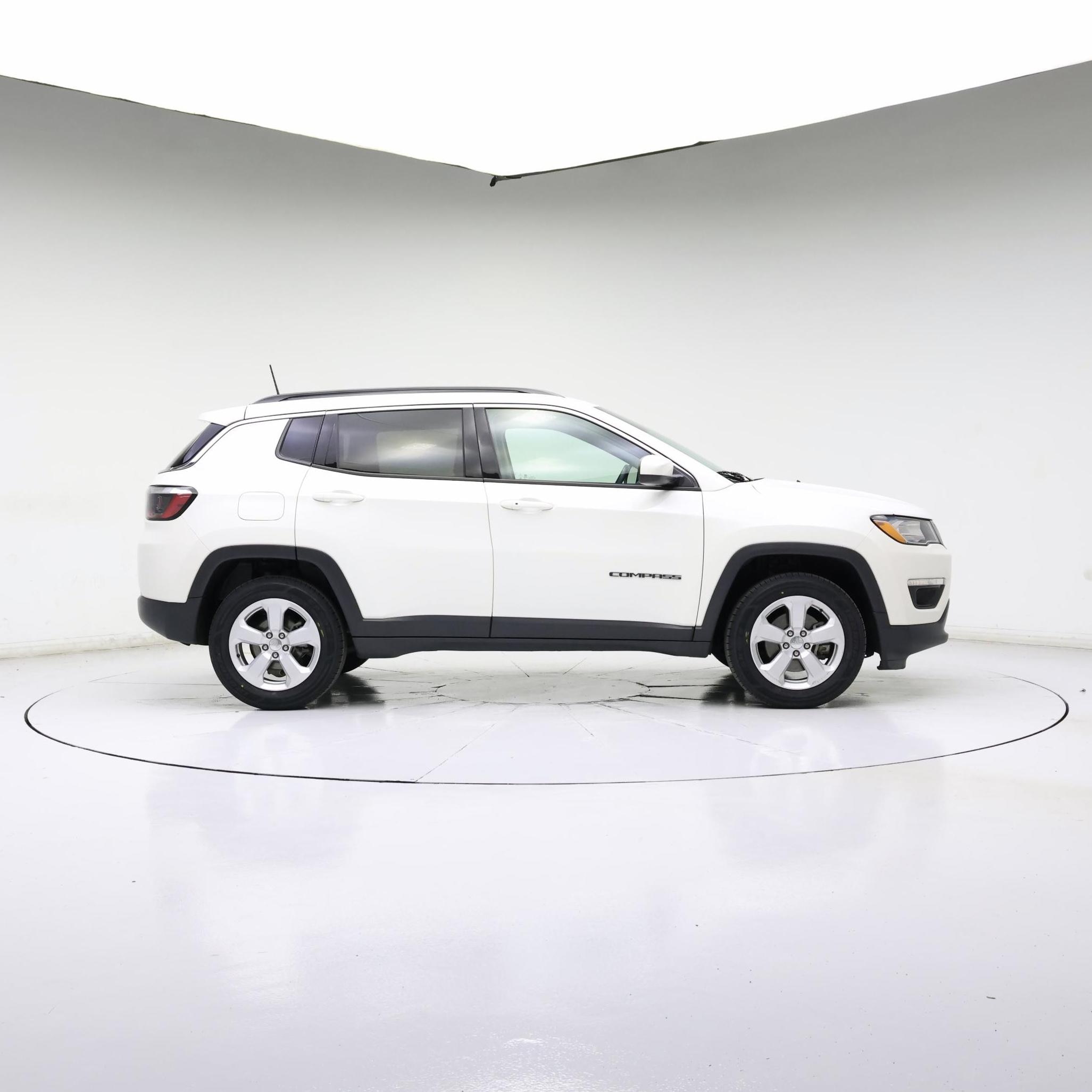 Thumbnail: 2021 Jeep Compass - 7