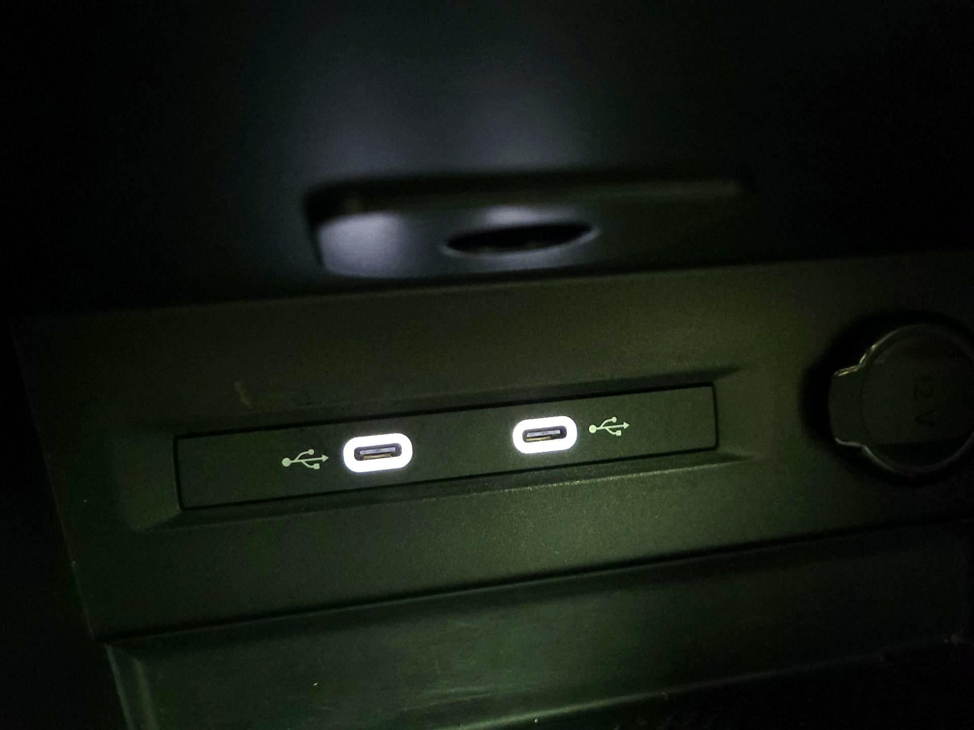 Thumbnail: 2024 Volkswagen Taos - 17