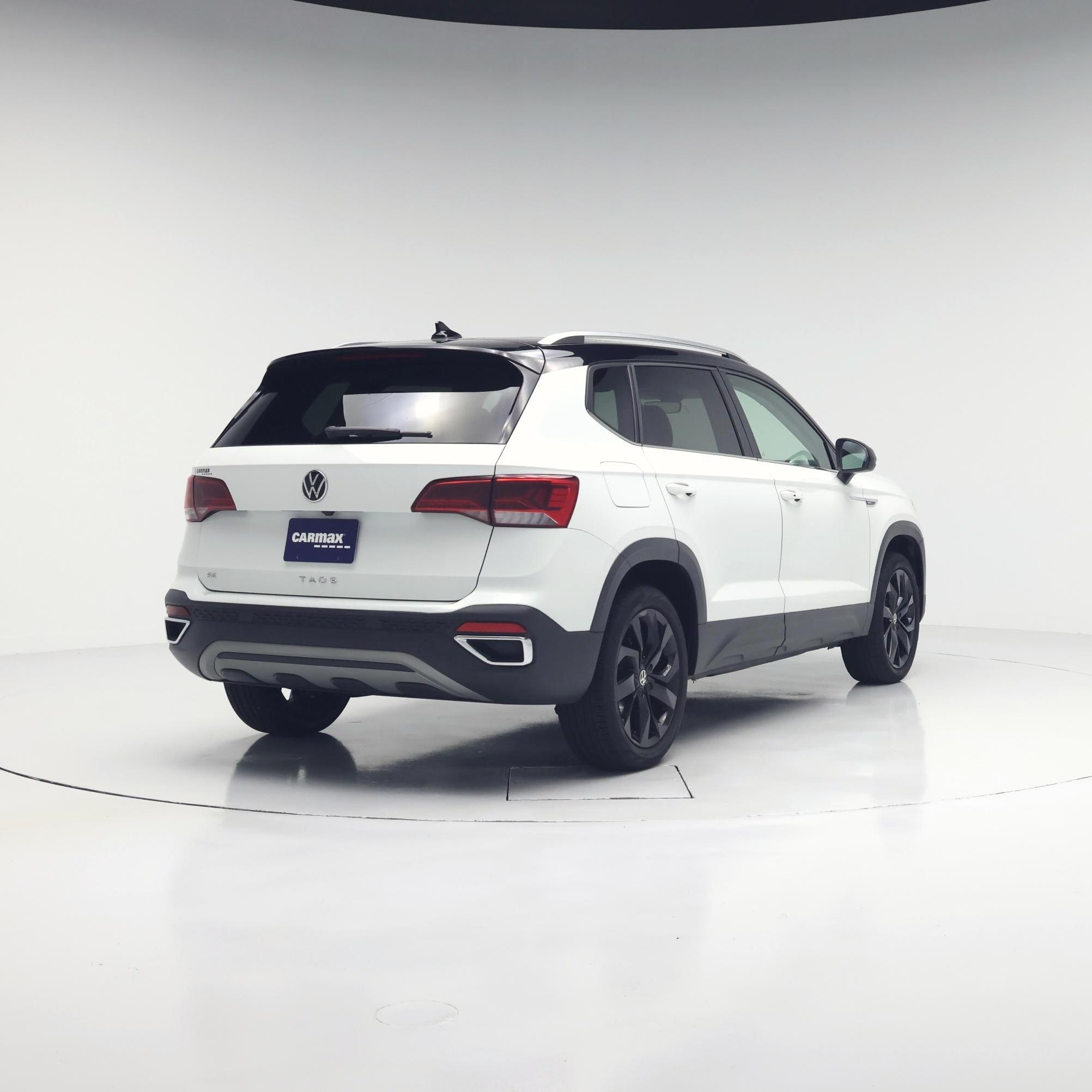 Thumbnail: 2024 Volkswagen Taos - 8