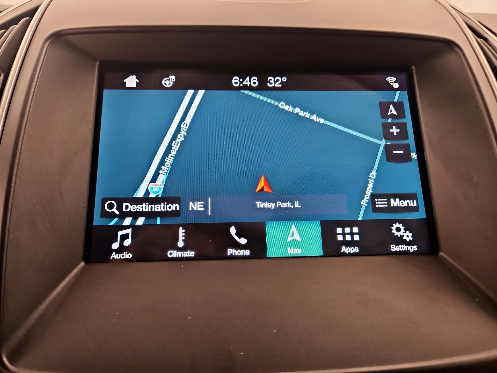 Thumbnail: 2018 Ford Edge - 14