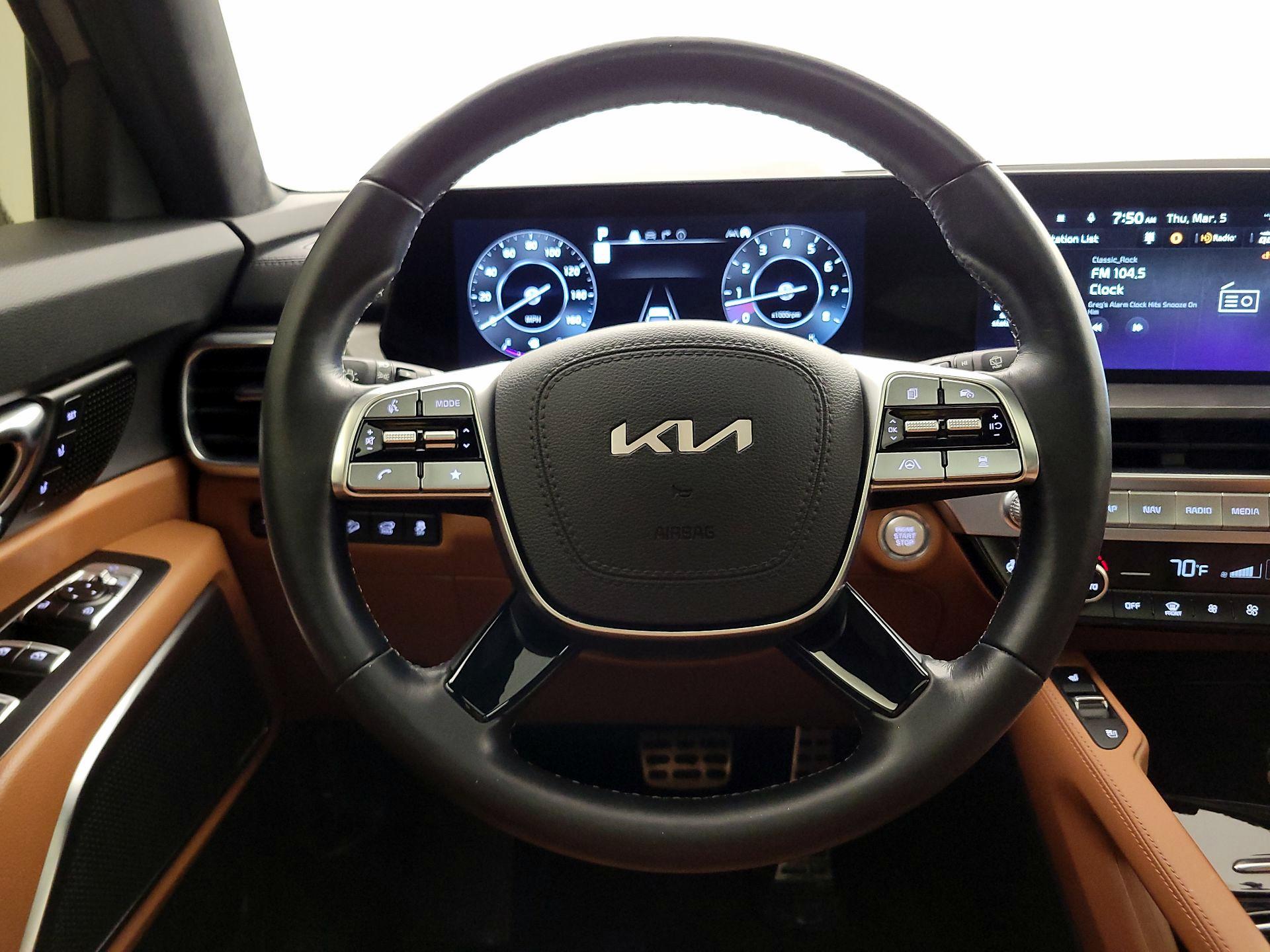 Thumbnail: 2023 Kia Telluride - 10