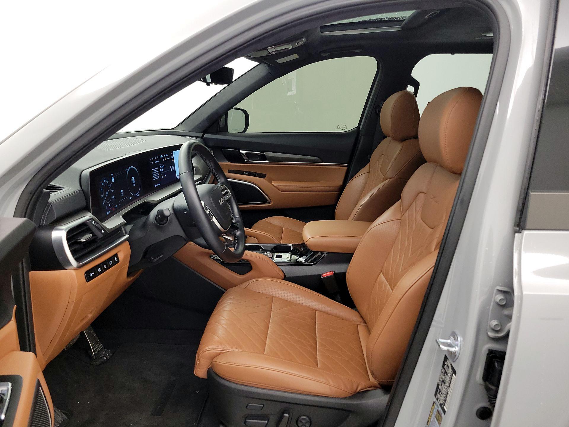 Thumbnail: 2023 Kia Telluride - 11