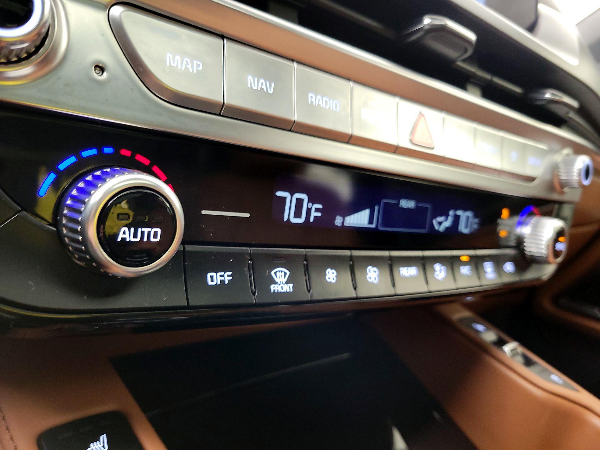 Thumbnail: 2023 Kia Telluride - 17