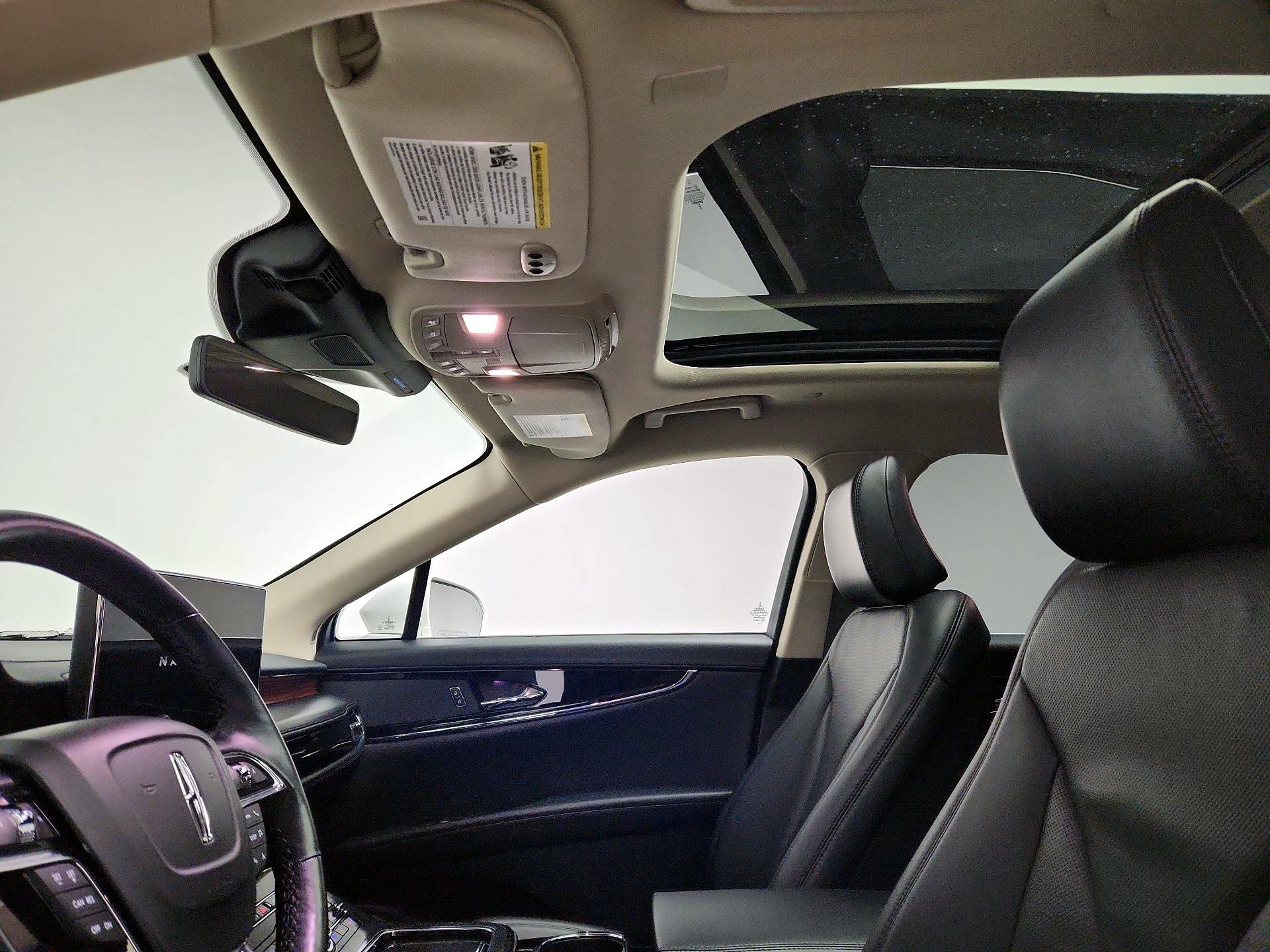 Thumbnail: 2022 Lincoln Nautilus - 20