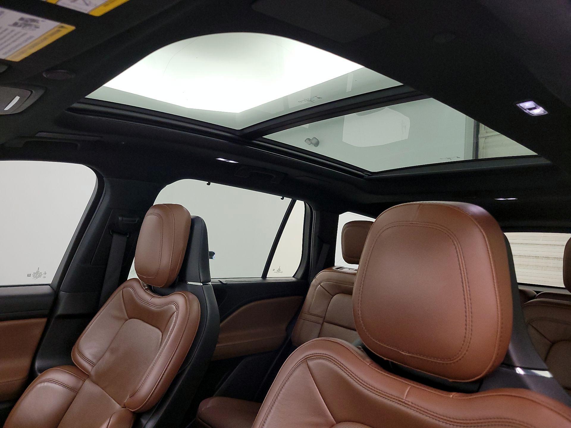 Thumbnail: 2023 Lincoln Aviator - 20