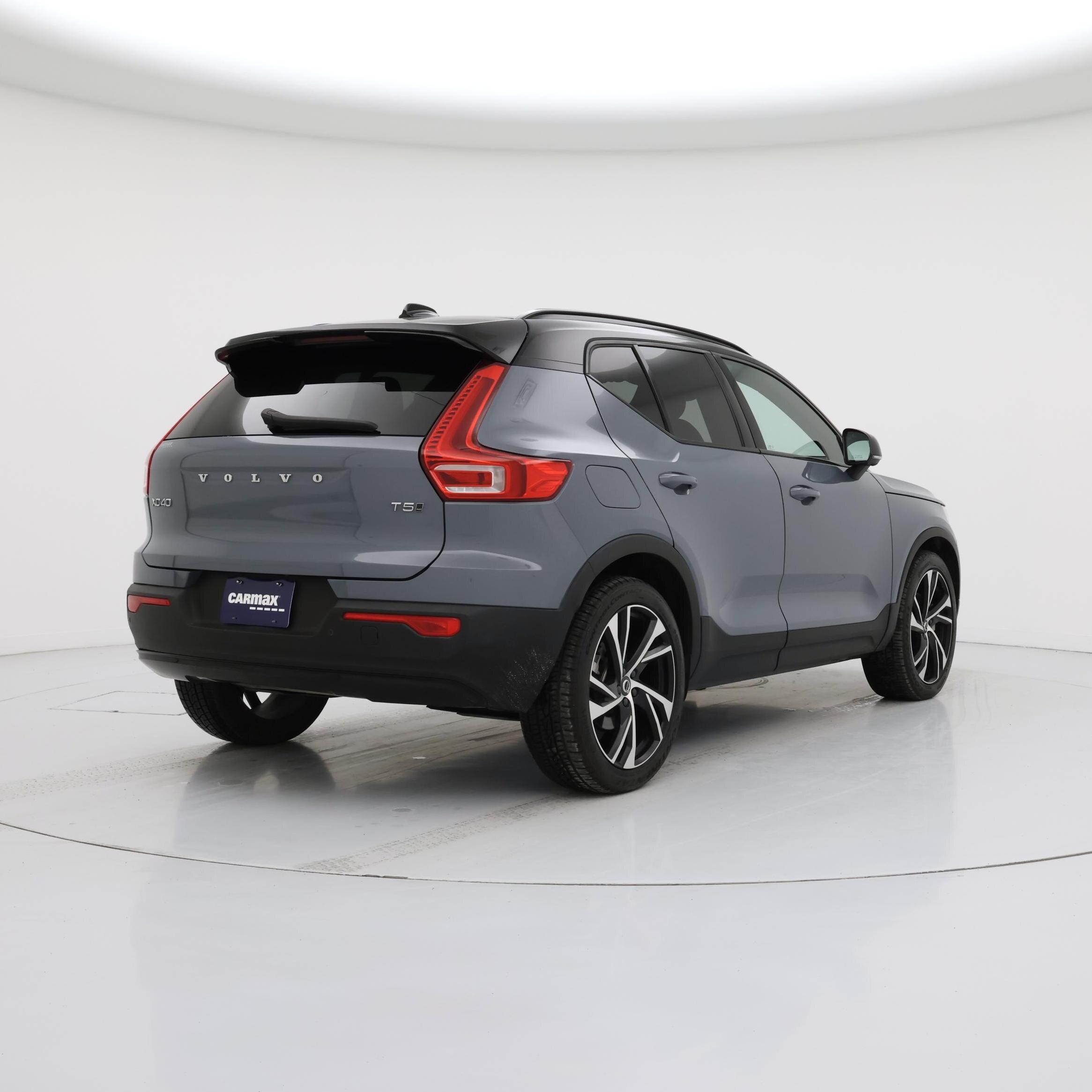 Thumbnail: 2021 Volvo XC40 - 8