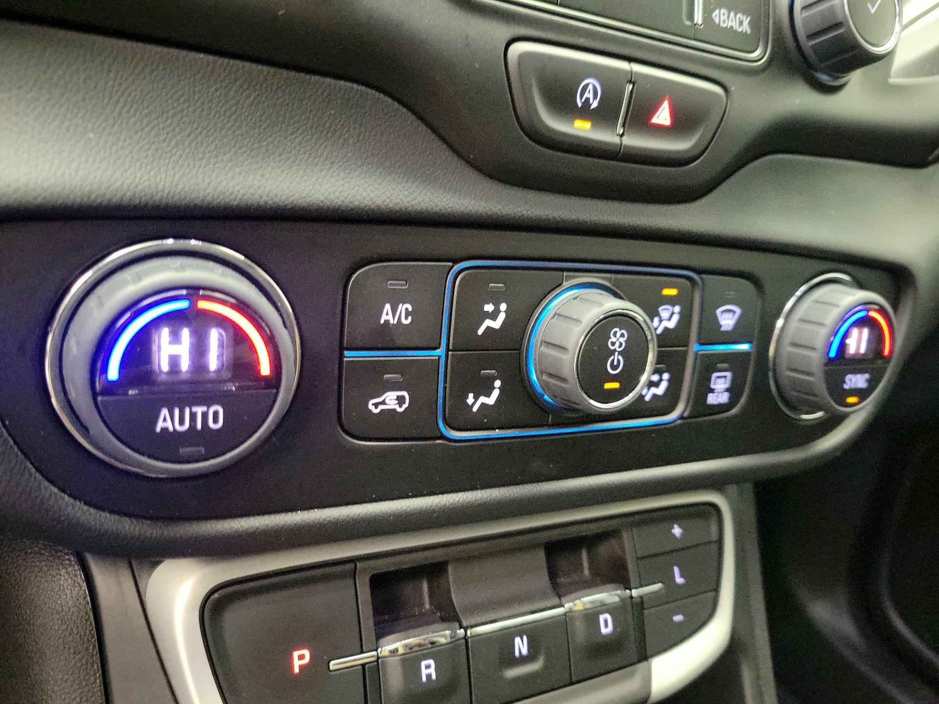 Thumbnail: 2023 GMC Terrain - 16