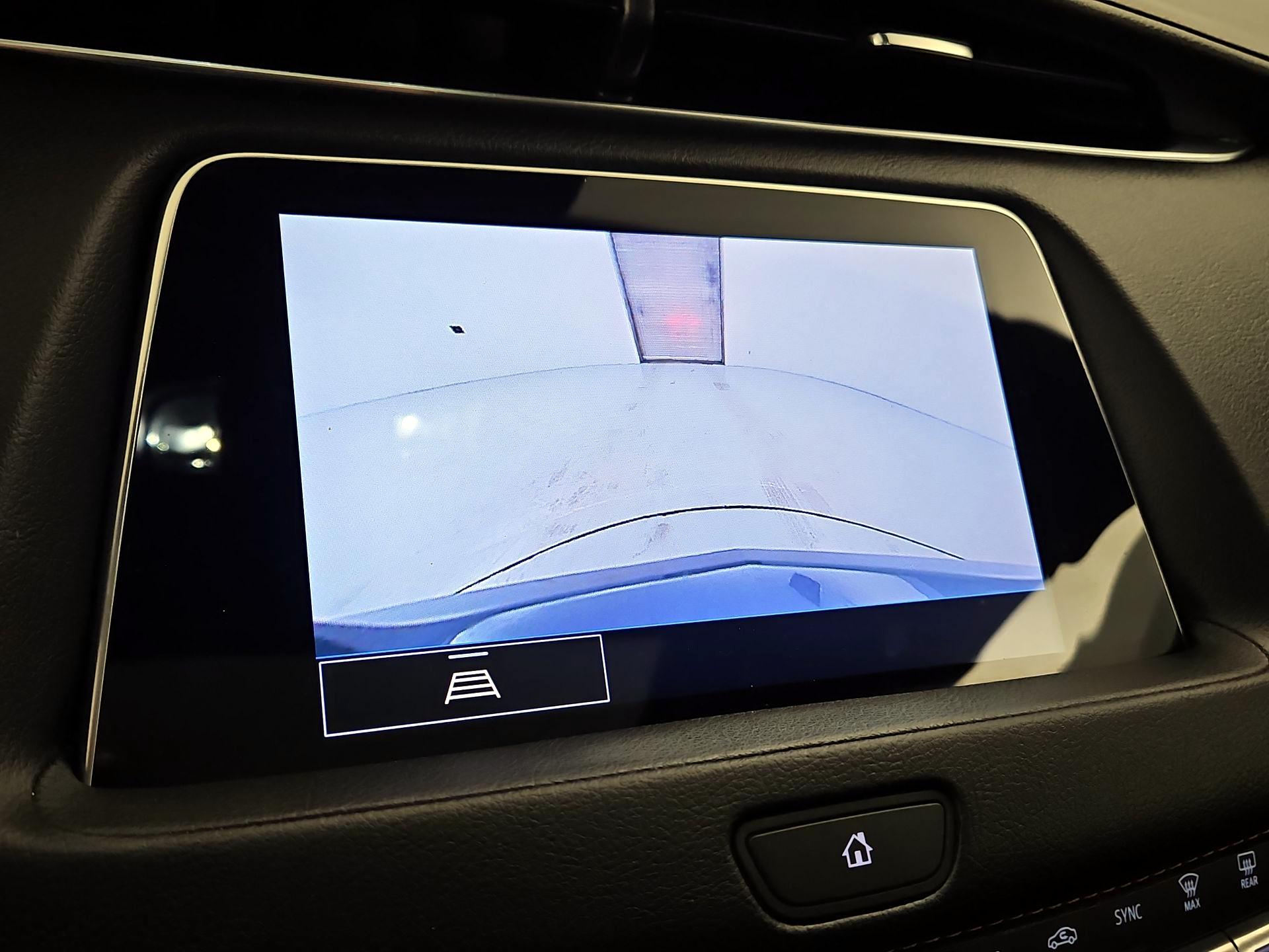 Thumbnail: 2023 Cadillac XT4 - 14