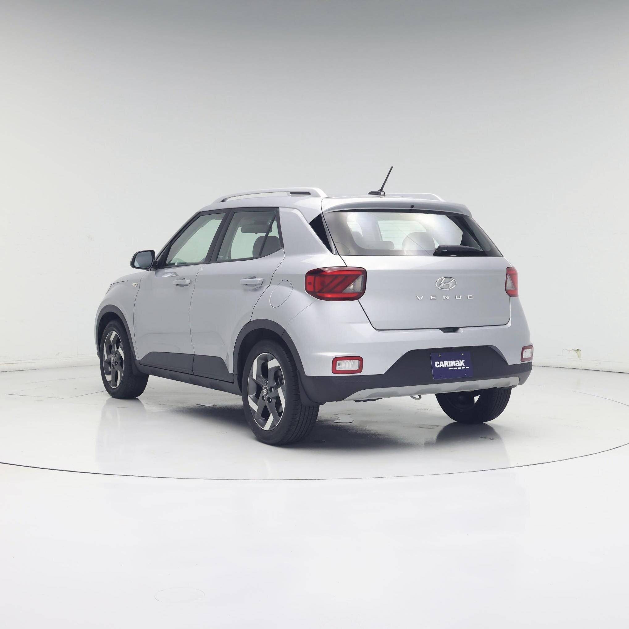 Thumbnail: 2023 Hyundai Venue - 2