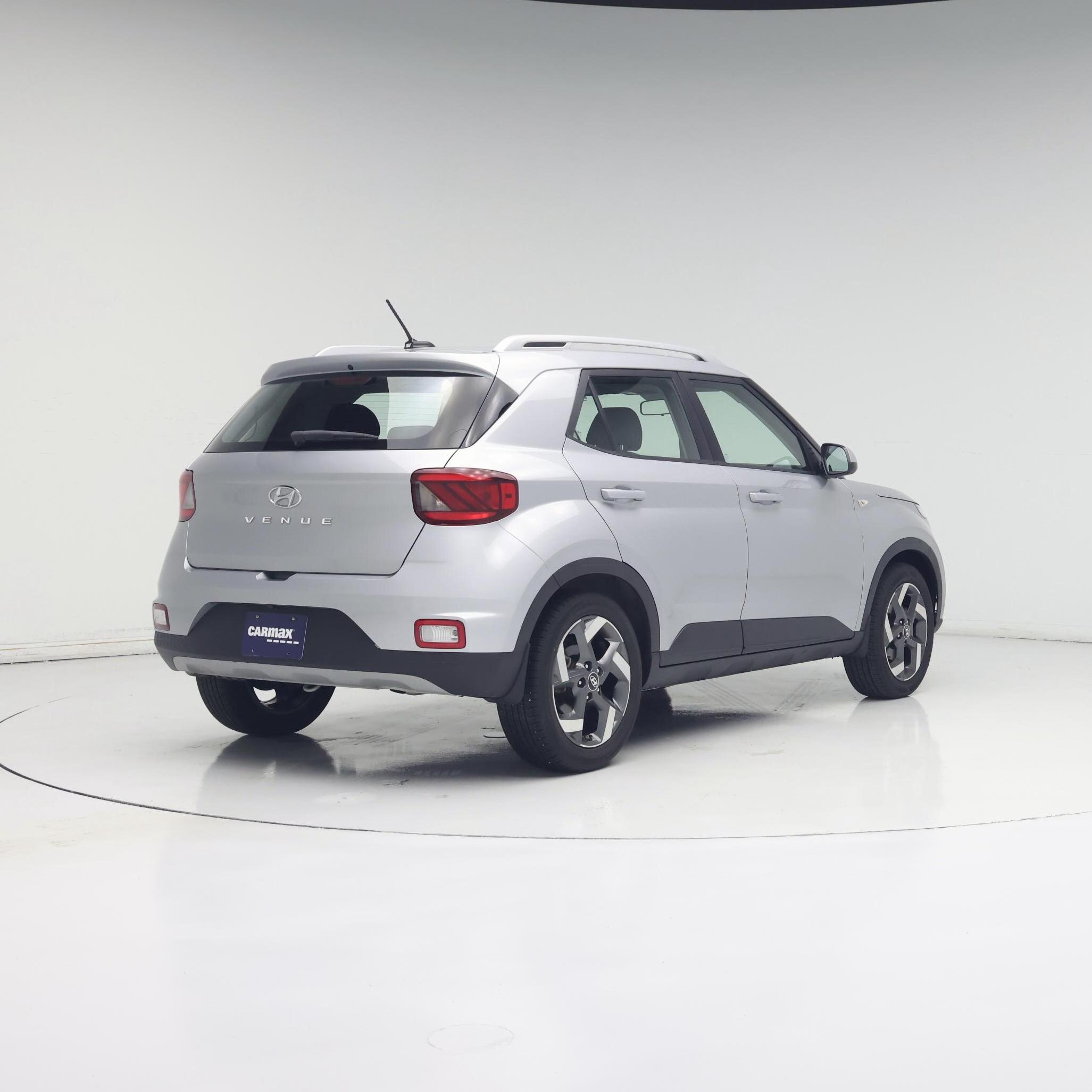 Thumbnail: 2023 Hyundai Venue - 8