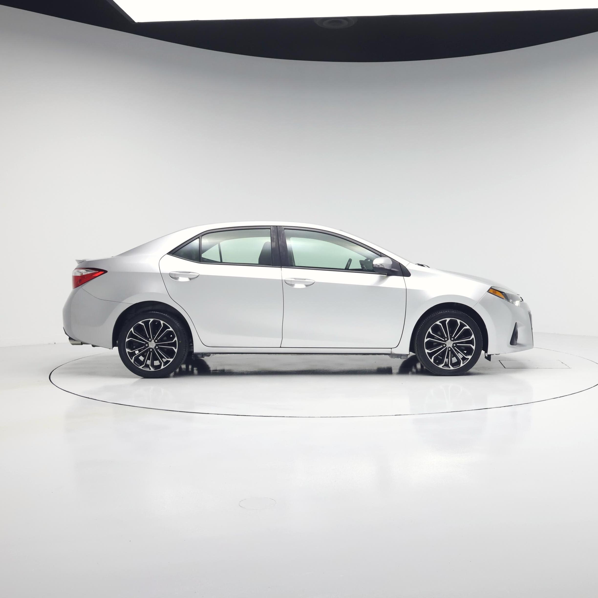 Thumbnail: 2015 Toyota Corolla - 7