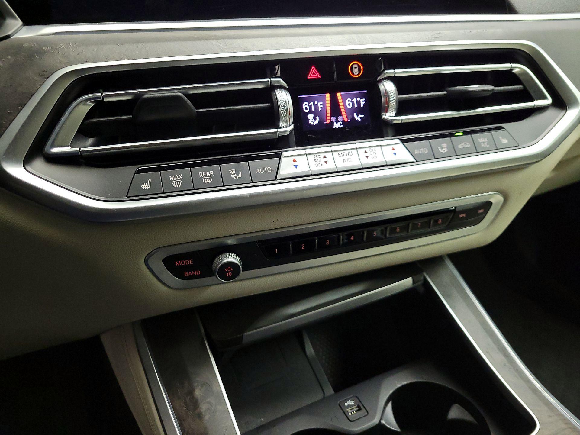 Thumbnail: 2021 BMW X5 - 17