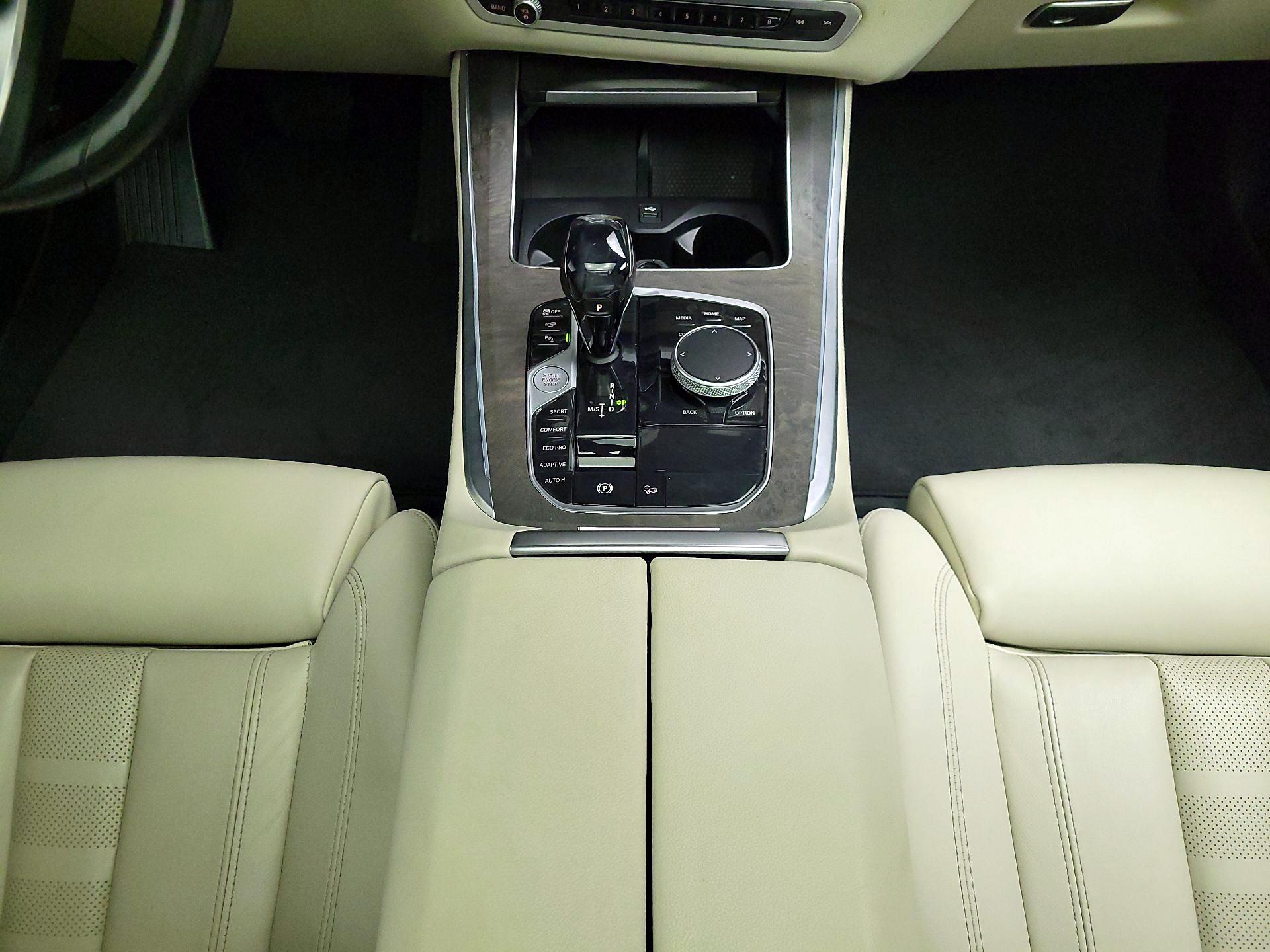 Thumbnail: 2021 BMW X5 - 18