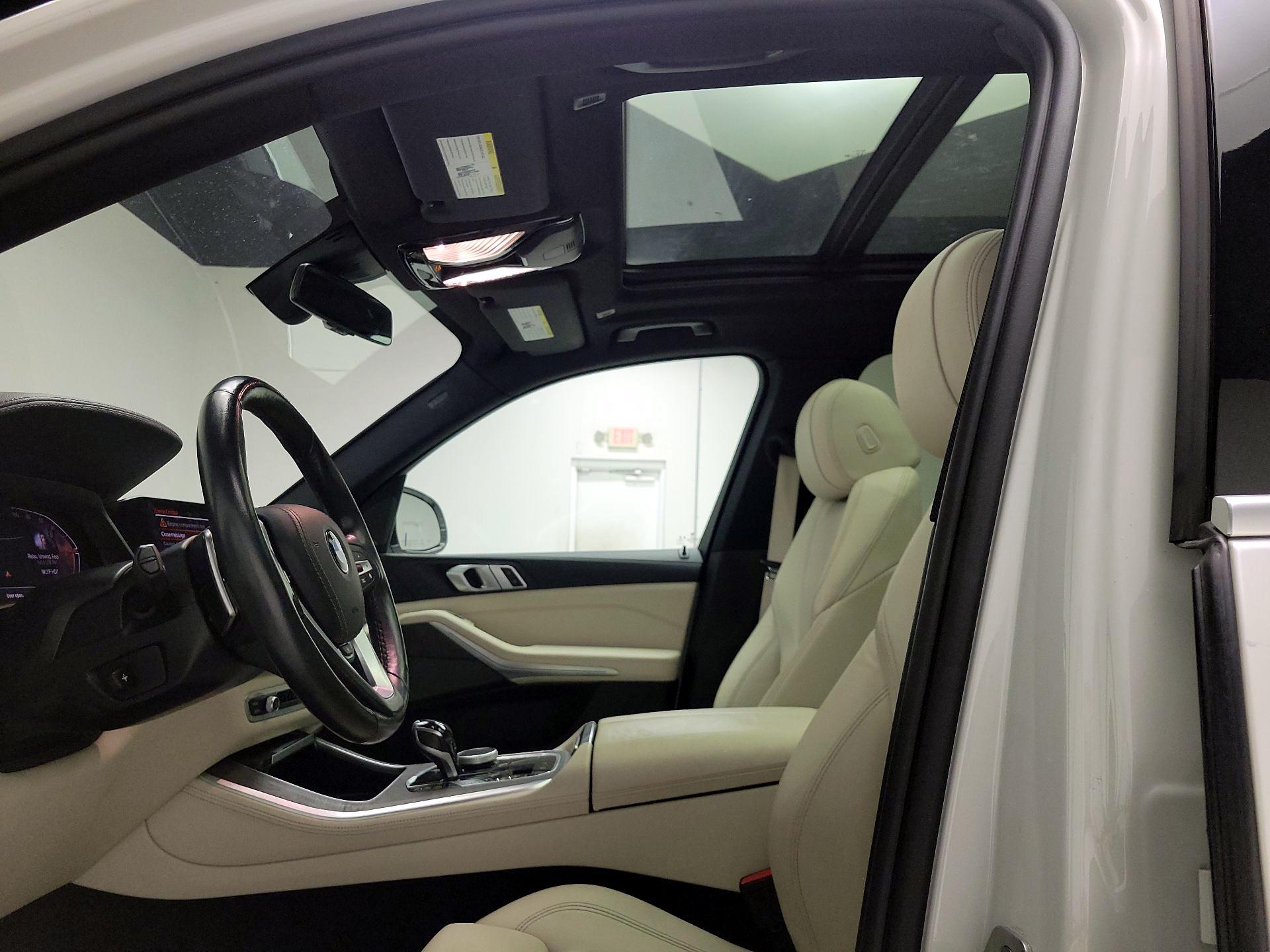Thumbnail: 2021 BMW X5 - 20