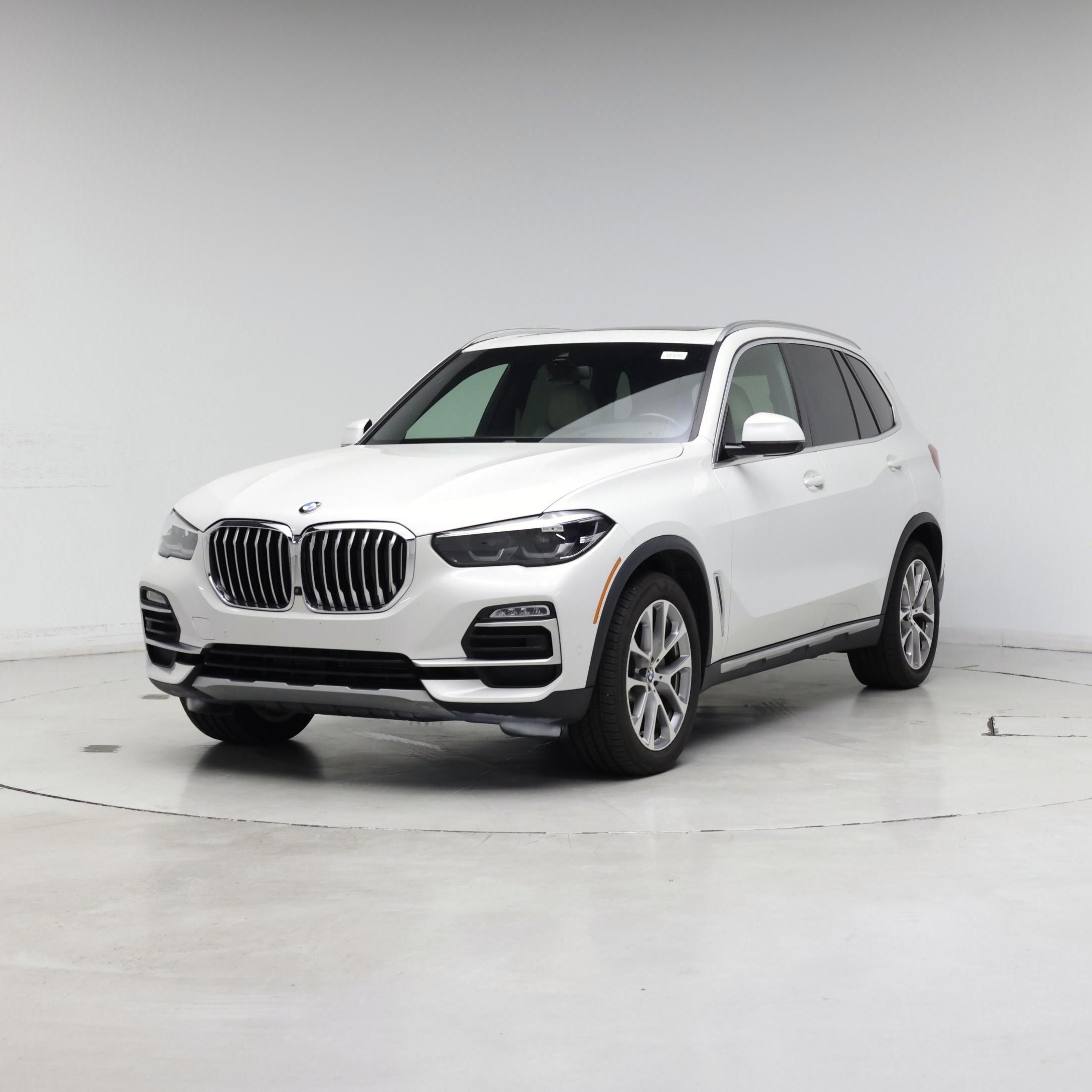 Thumbnail: 2021 BMW X5 - 4
