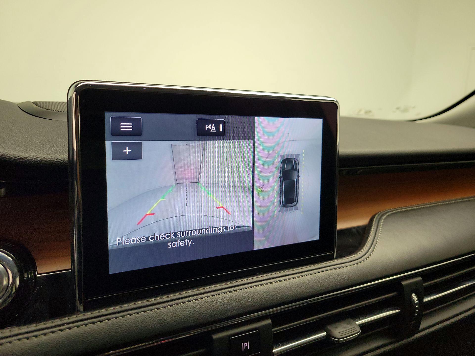 Thumbnail: 2021 Lincoln Corsair - 14