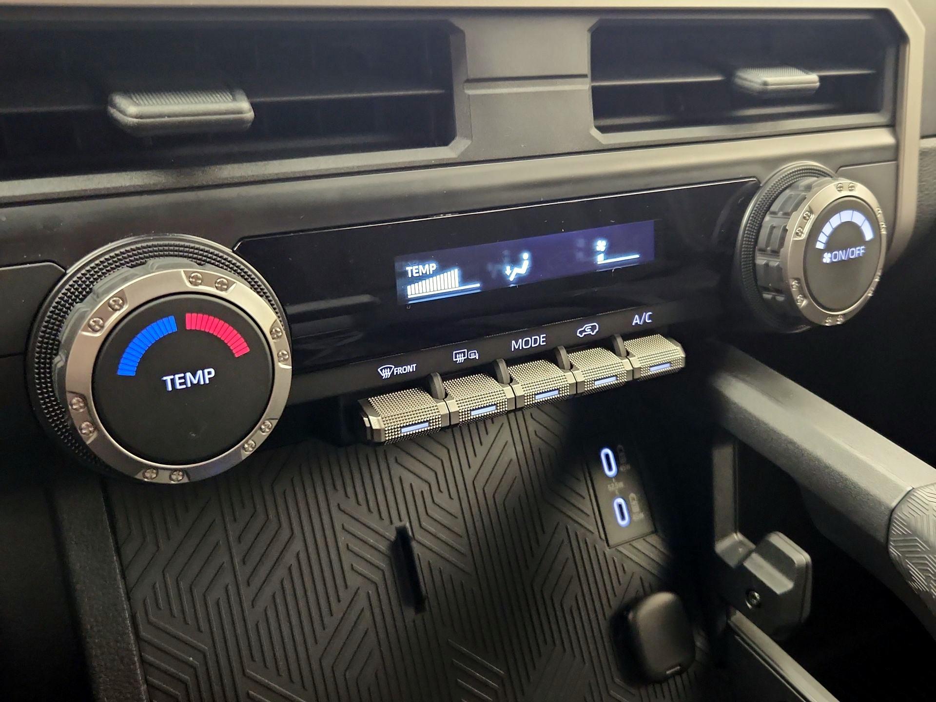 Thumbnail: 2025 Toyota 4Runner - 16