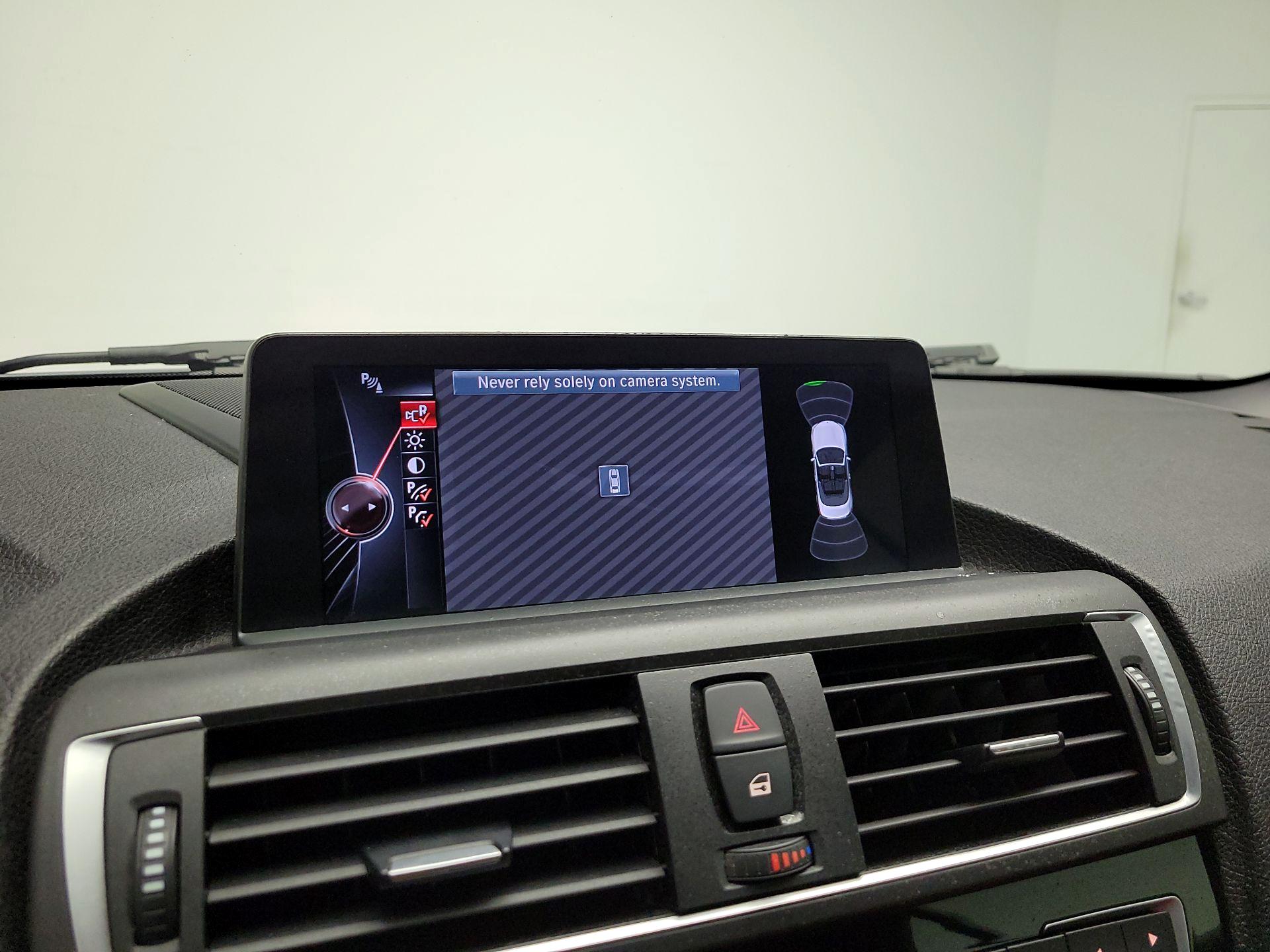 Thumbnail: 2016 BMW 2 Series - 14