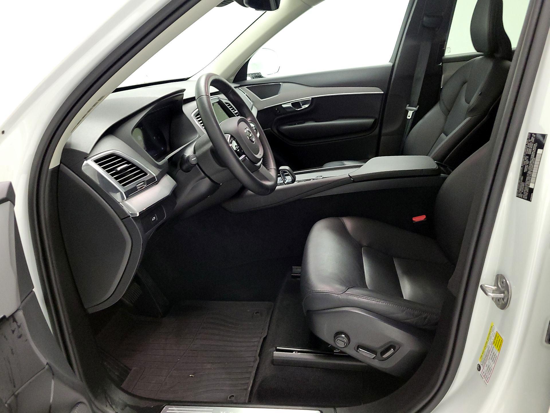 Thumbnail: 2025 Volvo XC90 - 11