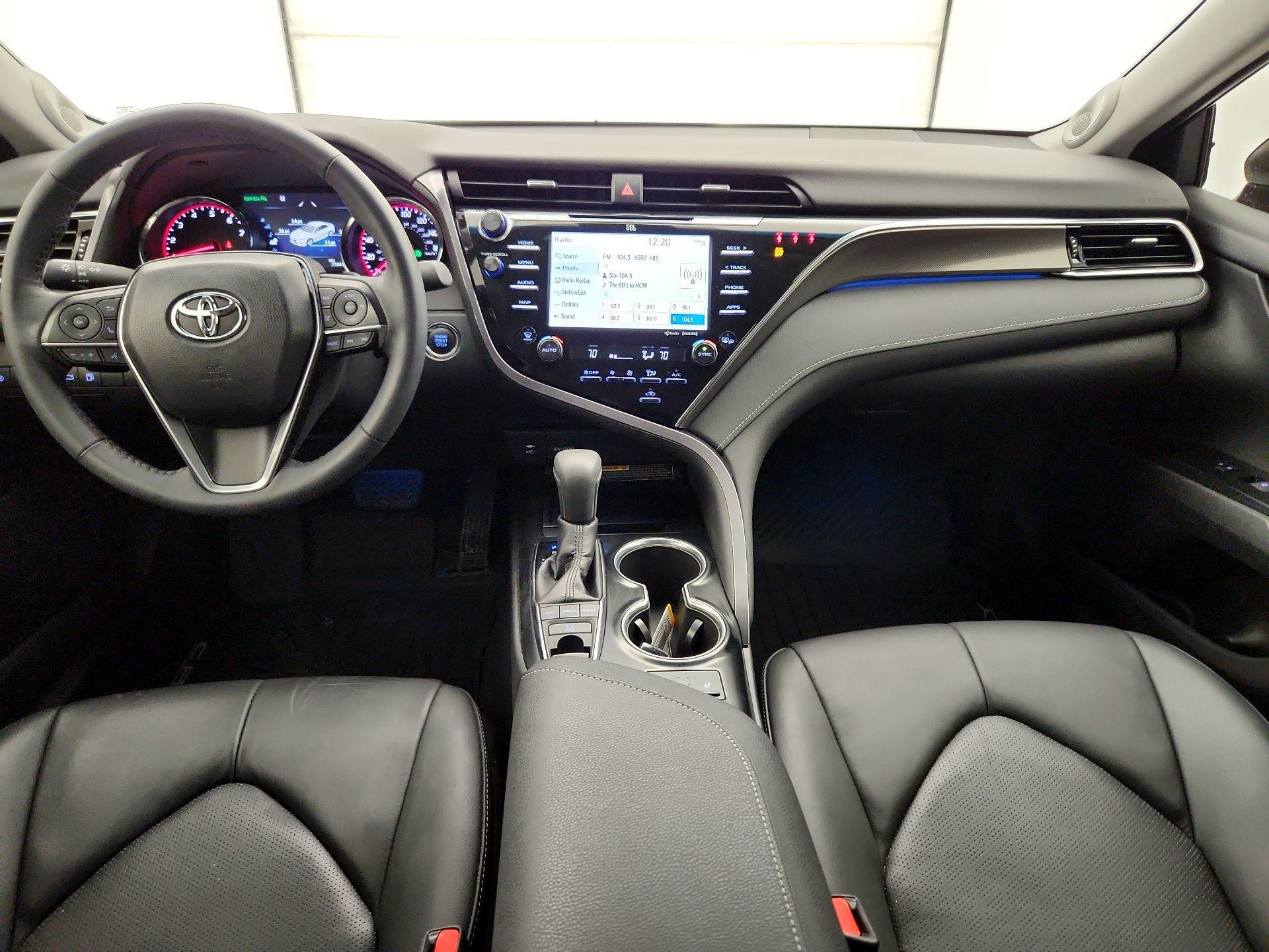 Thumbnail: 2018 Toyota Camry - 9