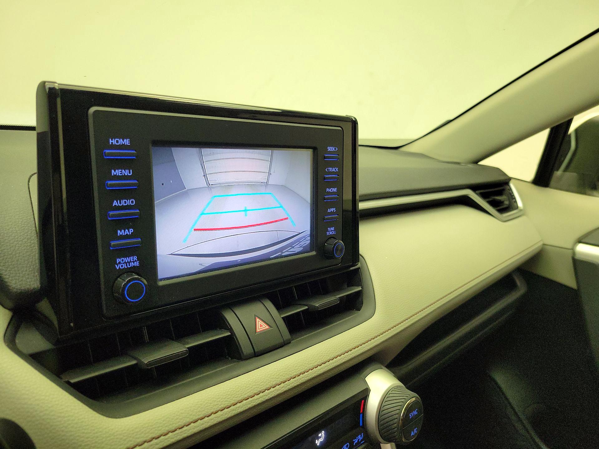 Thumbnail: 2019 Toyota RAV4 - 14