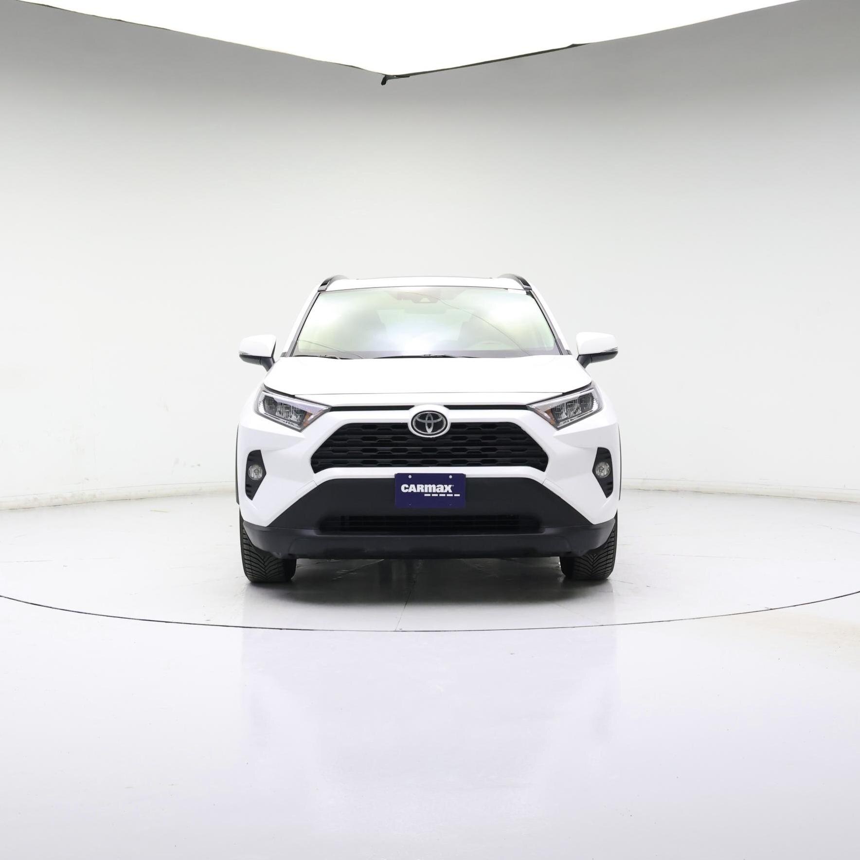 Thumbnail: 2019 Toyota RAV4 - 5