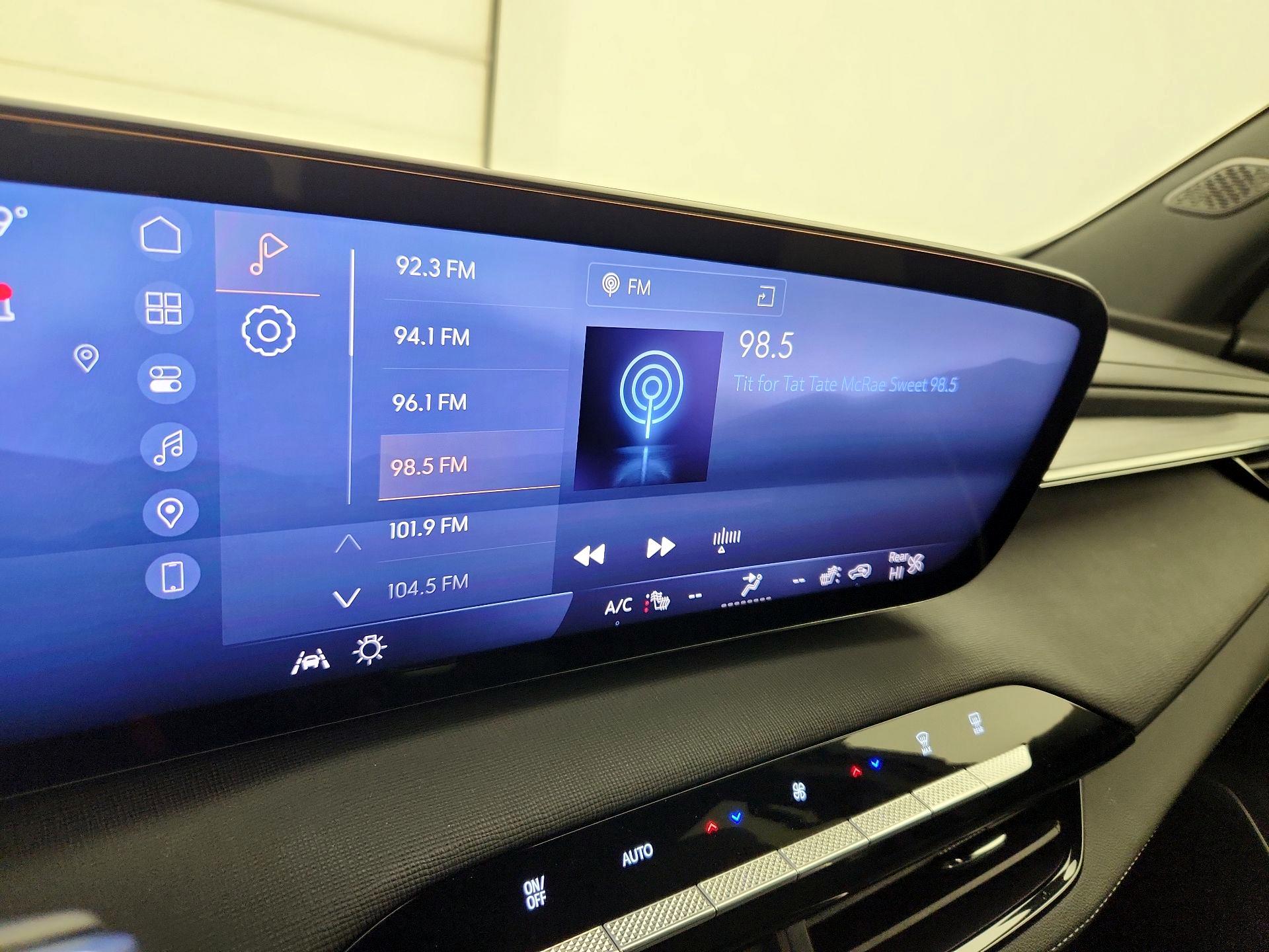 Thumbnail: 2025 Buick Enclave - 16