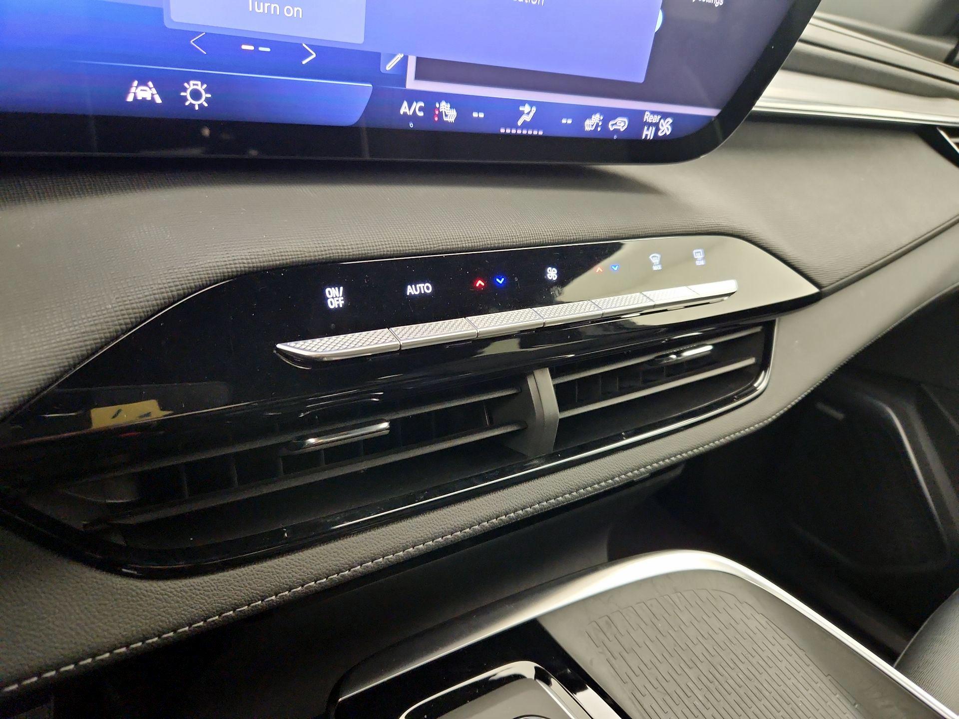 Thumbnail: 2025 Buick Enclave - 17