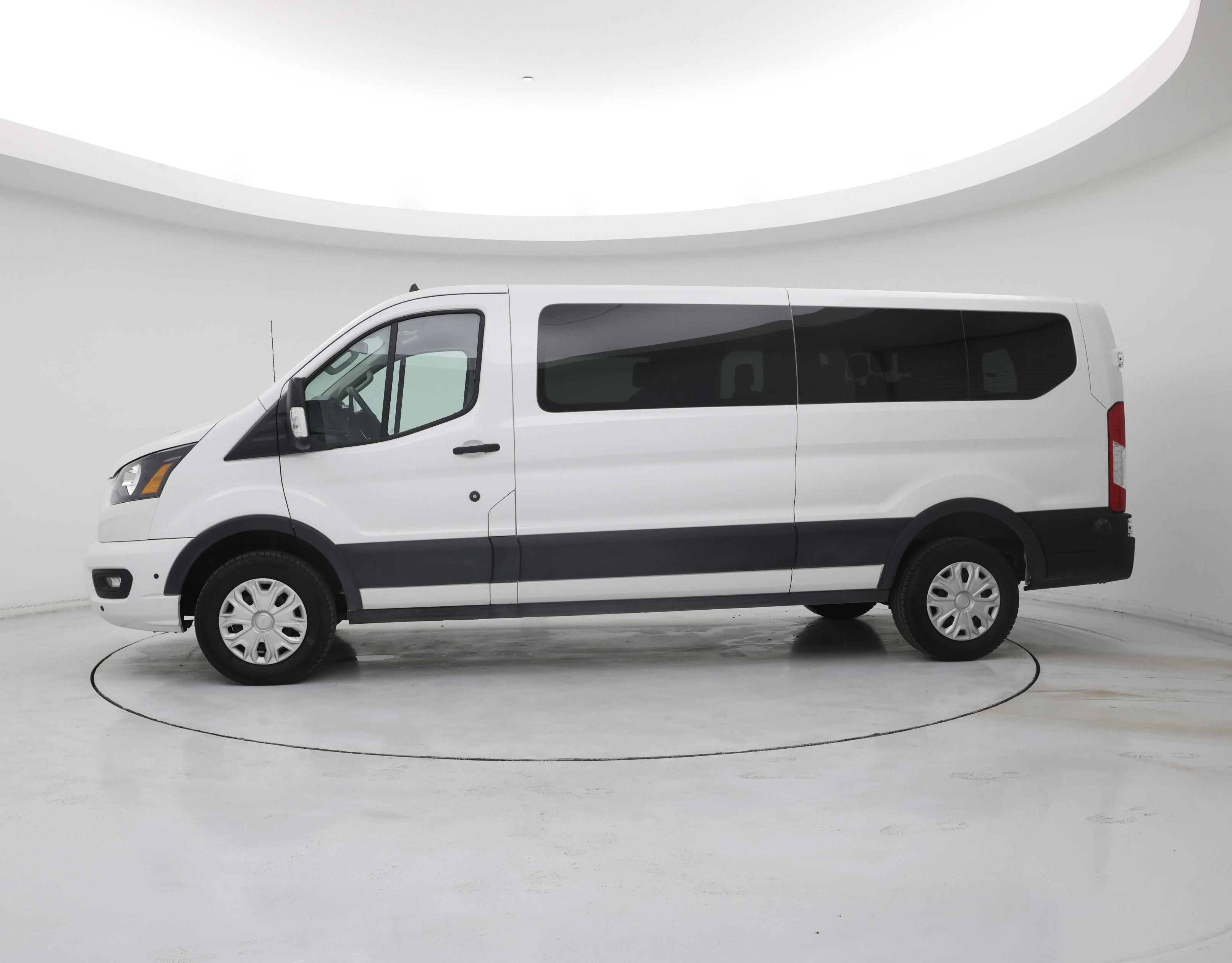 Thumbnail: 2024 Ford Transit Series - 3