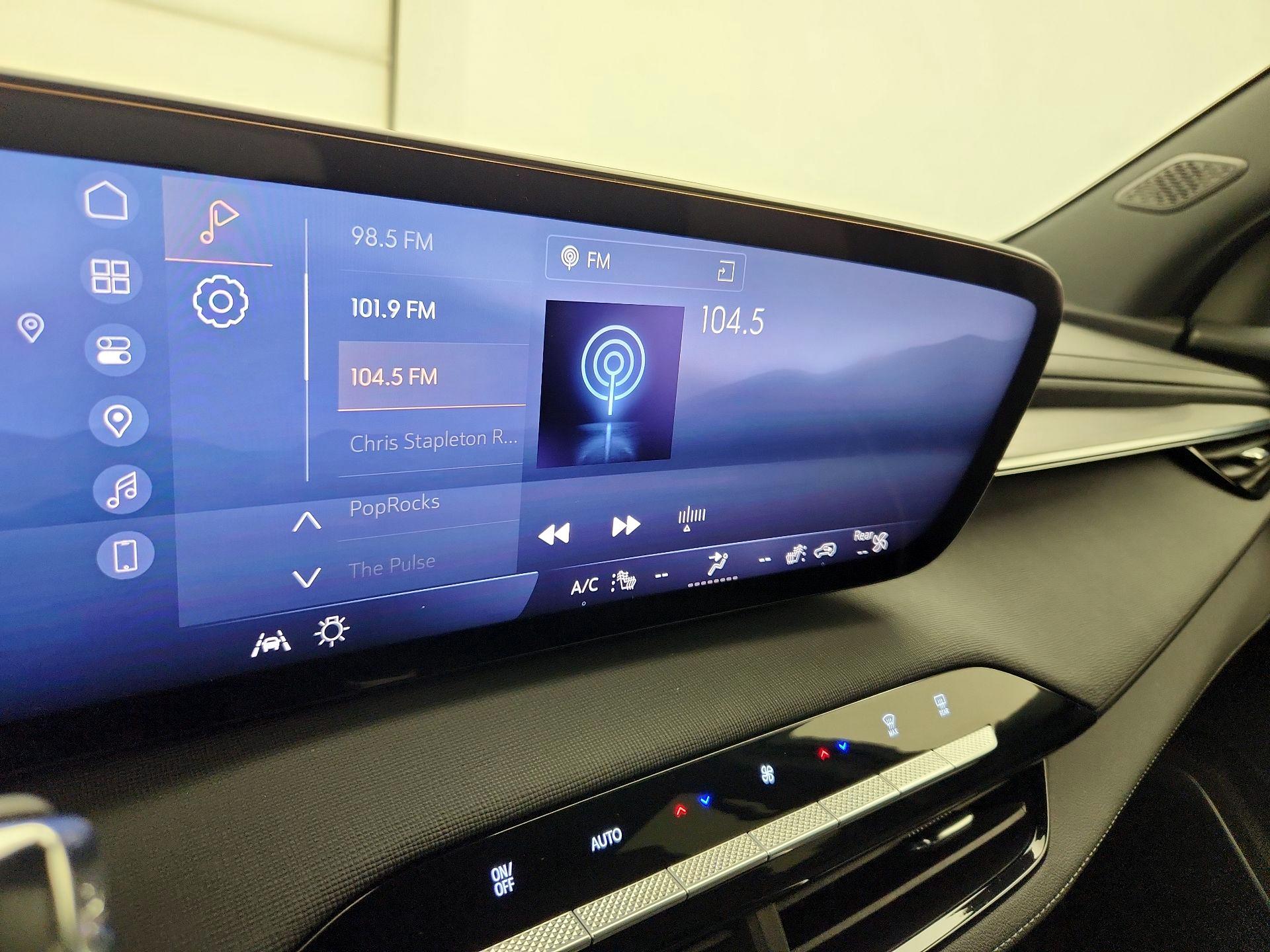 Thumbnail: 2025 Buick Enclave - 16