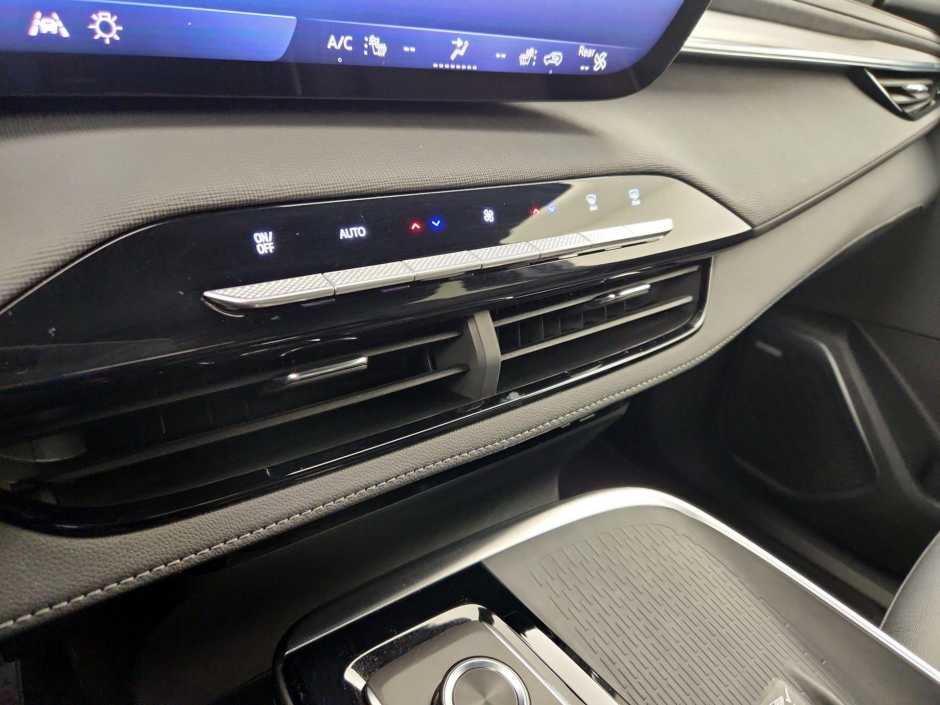 Thumbnail: 2025 Buick Enclave - 17