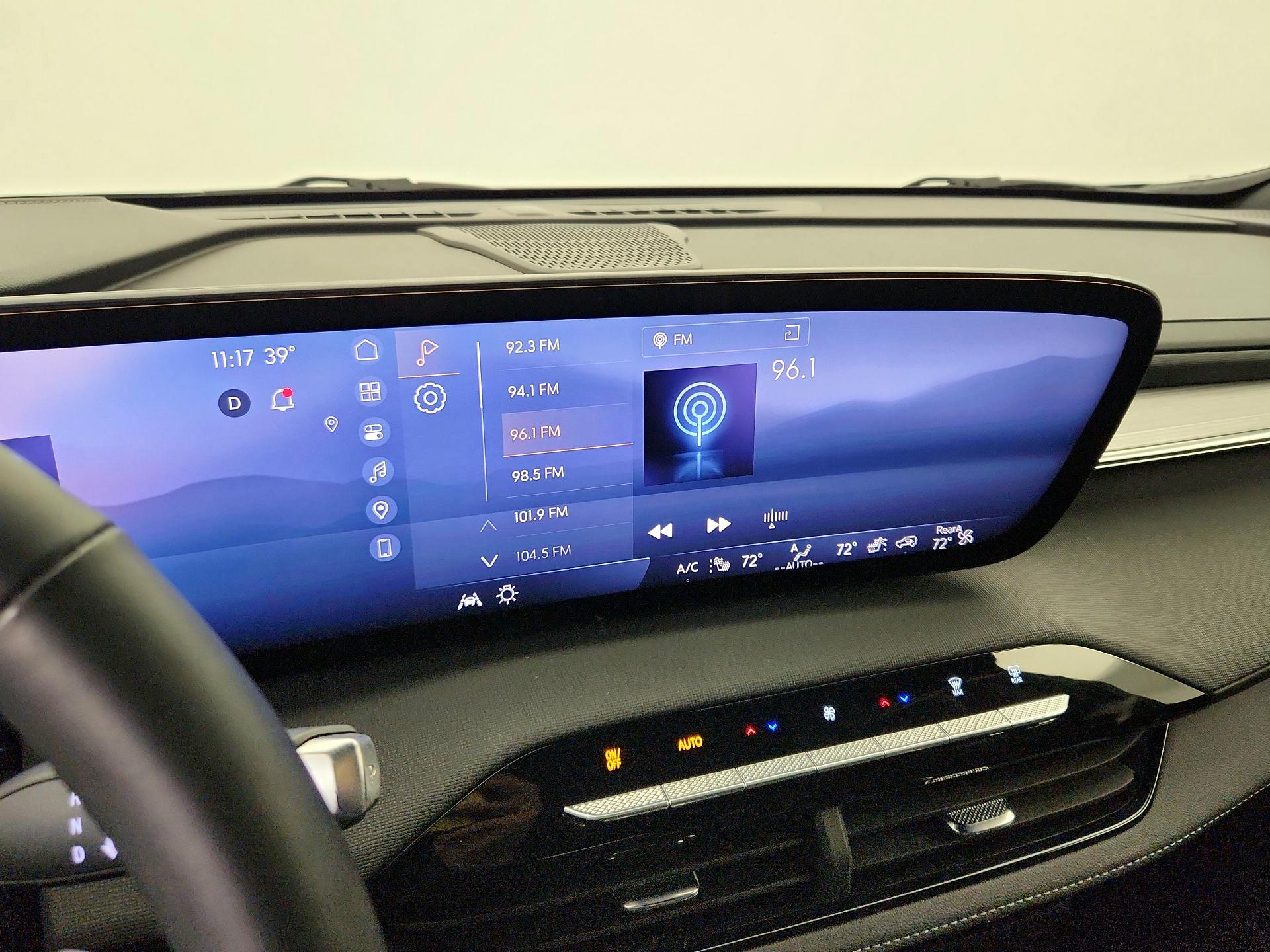 Thumbnail: 2025 Buick Enclave - 15