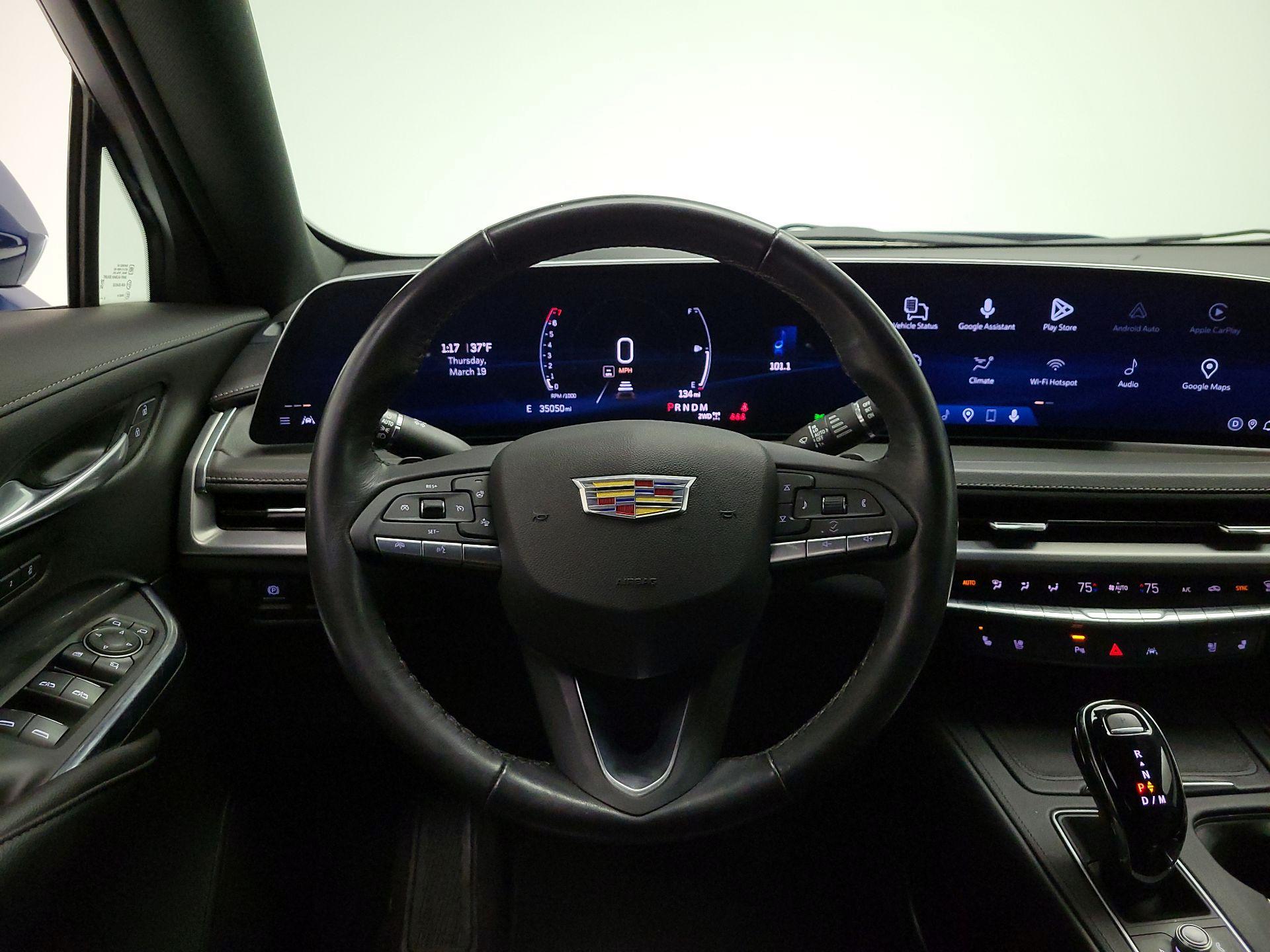 Thumbnail: 2024 Cadillac XT4 - 10