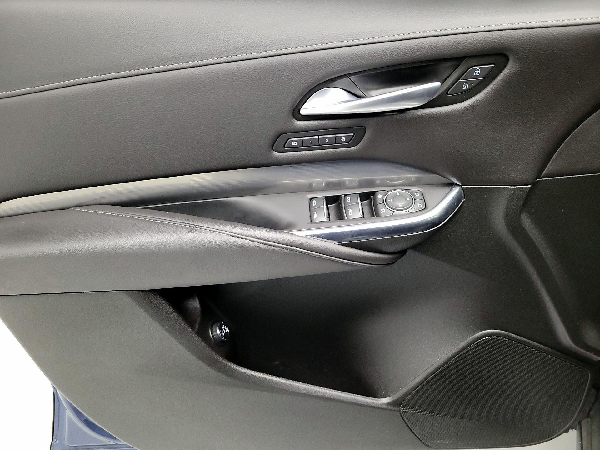 Thumbnail: 2024 Cadillac XT4 - 12