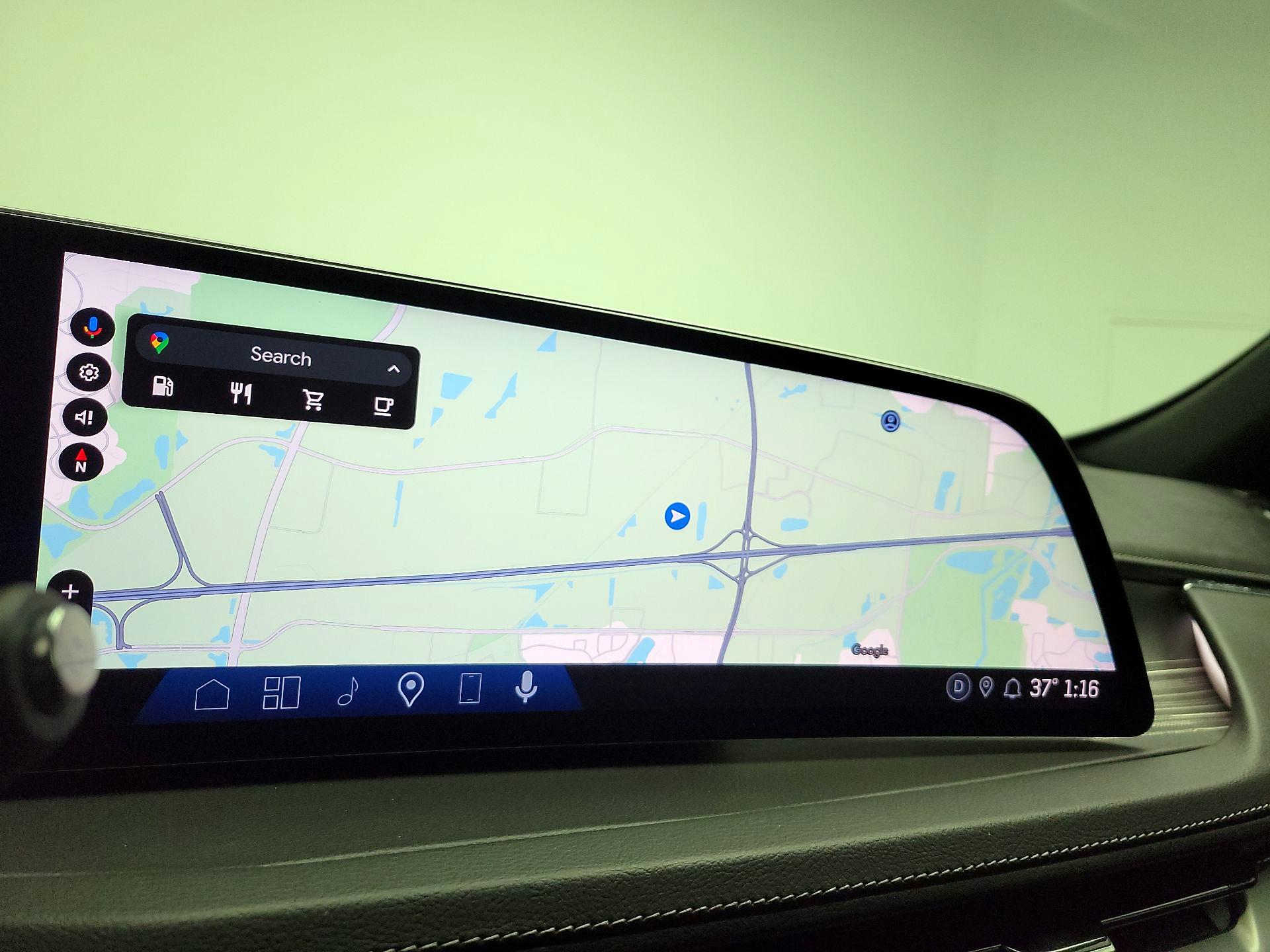 Thumbnail: 2024 Cadillac XT4 - 13