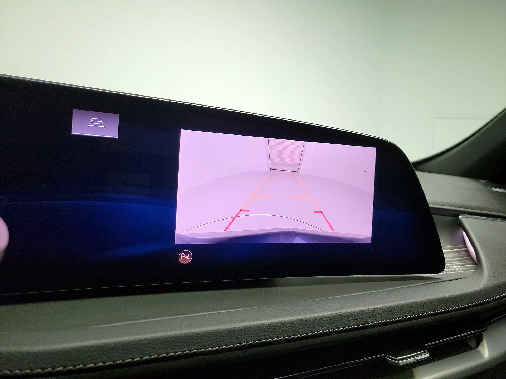 Thumbnail: 2024 Cadillac XT4 - 14