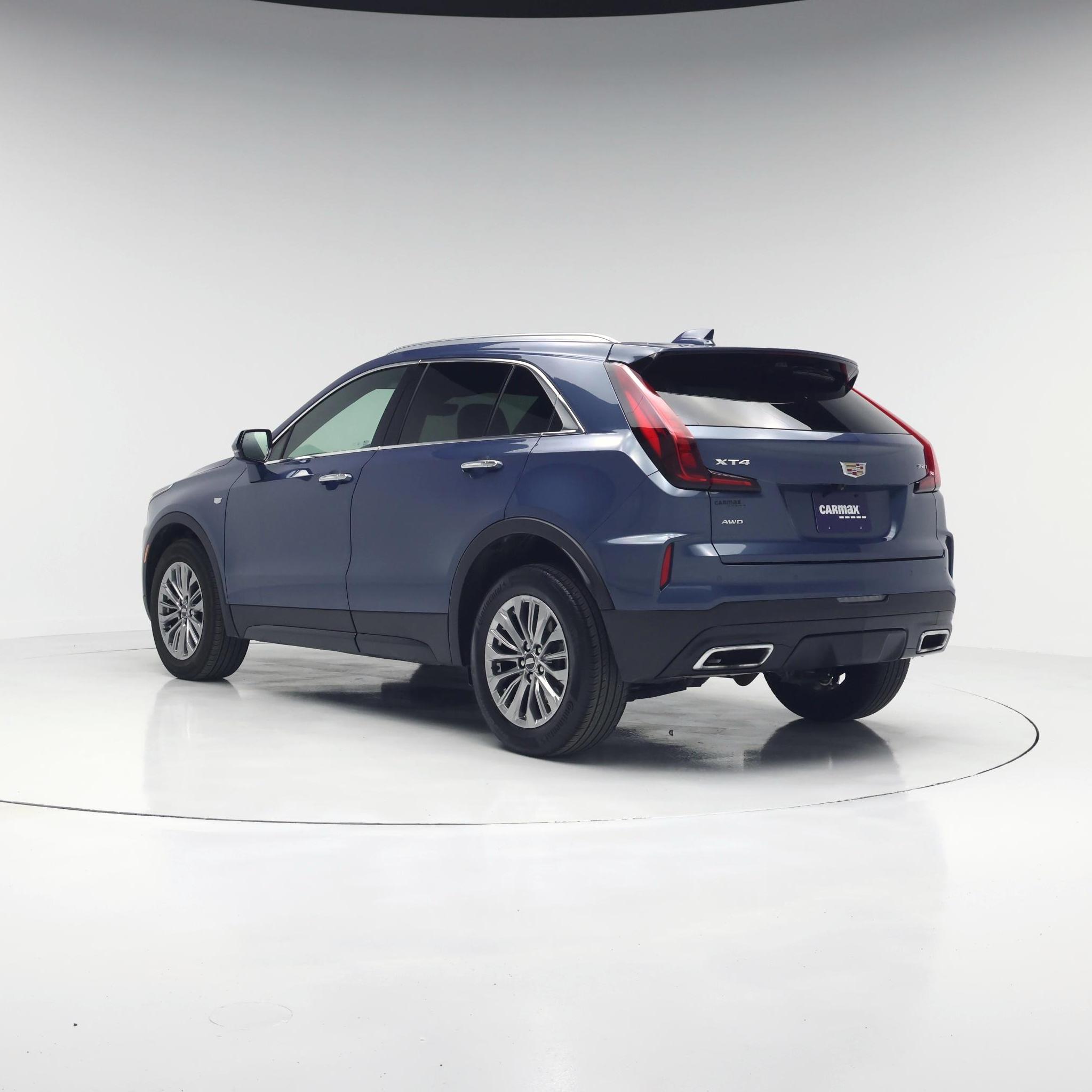 Thumbnail: 2024 Cadillac XT4 - 2
