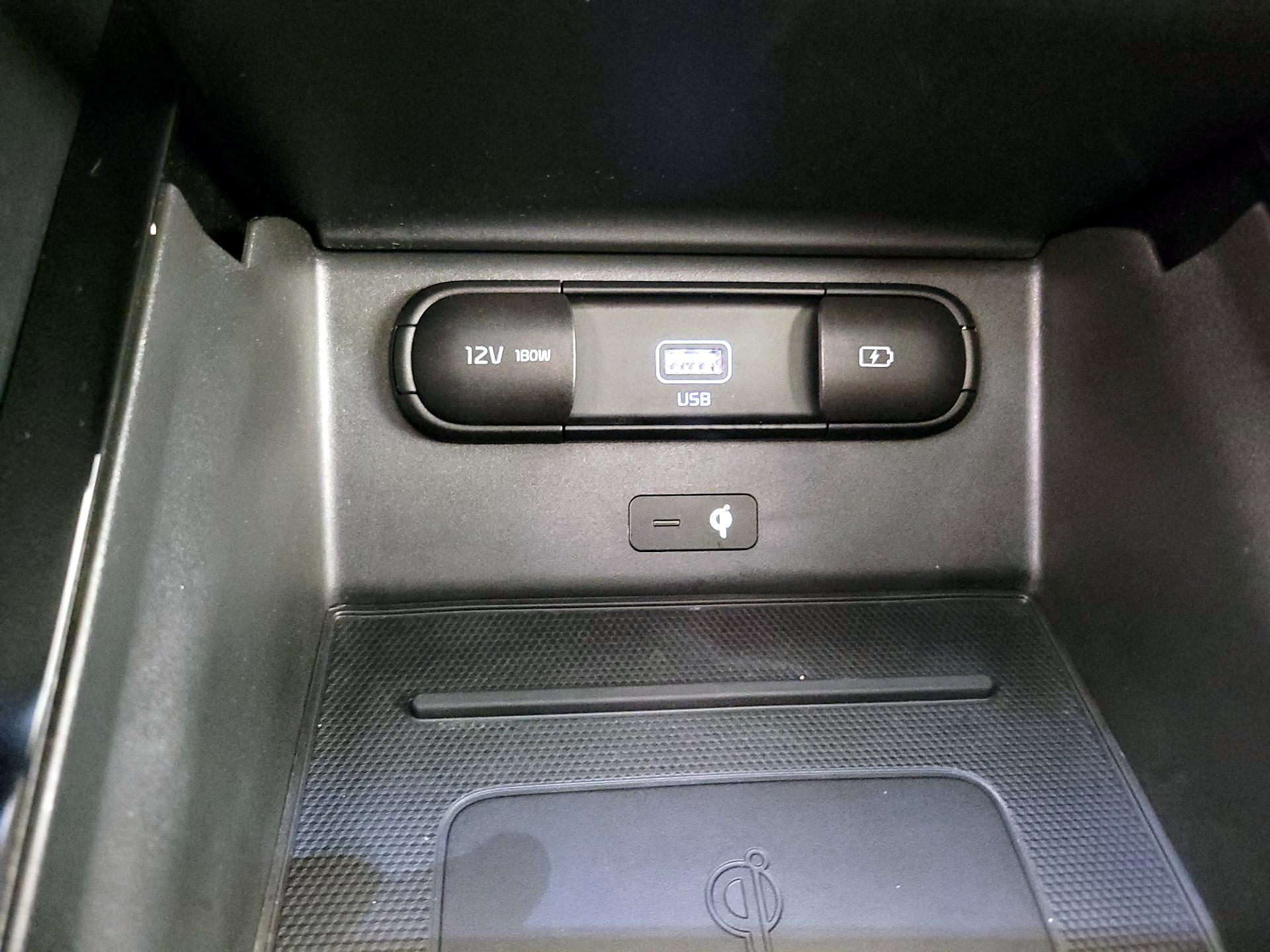 Thumbnail: 2021 Kia Telluride - 19