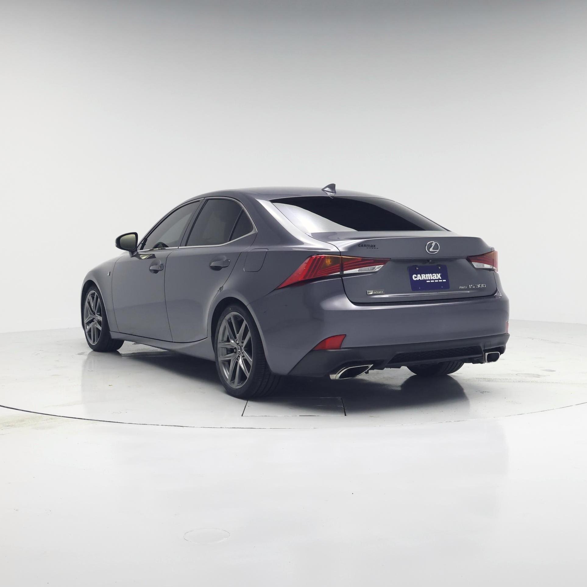 Thumbnail: 2019 Lexus IS - 2